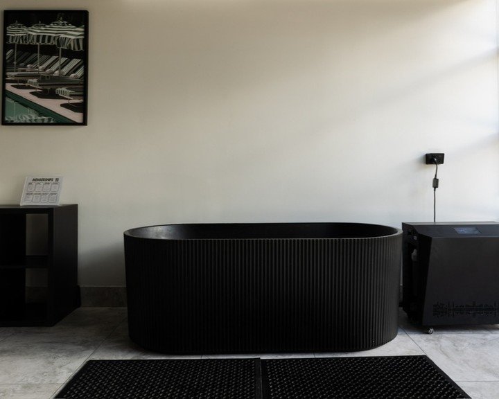 New around here? Here&rsquo;s a sneak peek into our recovery space &mdash; featuring an infrared sauna, cold plunge, and more coming very soon. 👀
 
 
 
 
 
 
 
 
 
 
#REFIT #REFITtraining #sutherlandshirebusiness #sutherlandshire #sutherlandshiregym