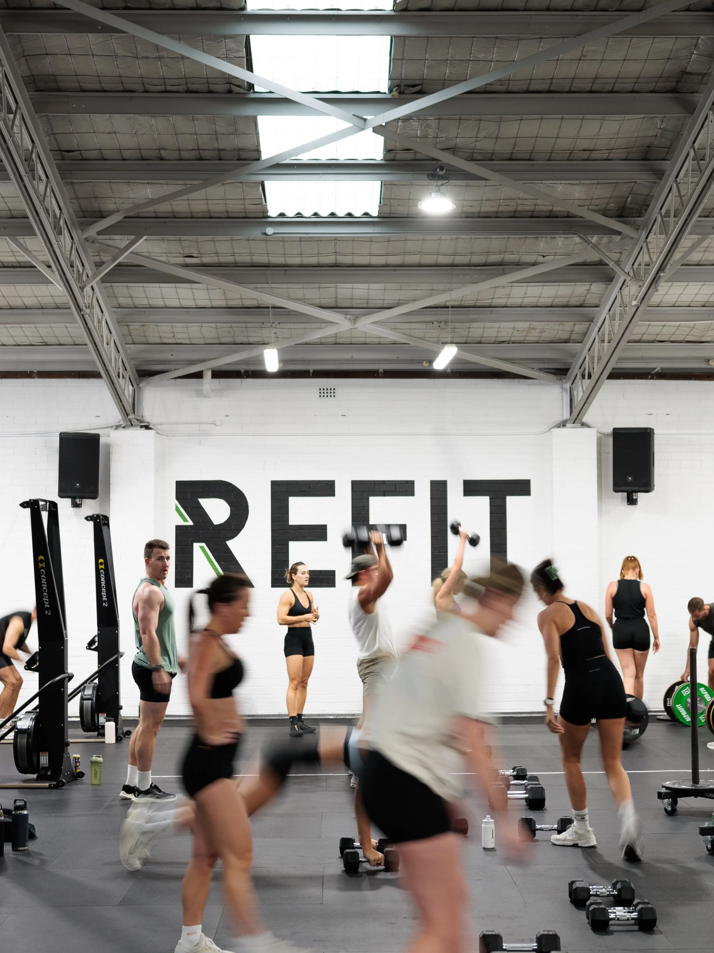 There is something about a full room on a Saturday that does not need explaining. You either know it, or you need to come and find out

This is the crew. This is the standard. This is REFIT

DM us to be part of it

#refitcaringbah #cronullagym #suthe