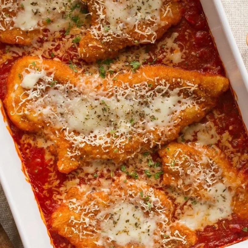 Half Tray / Chicken Parmesean