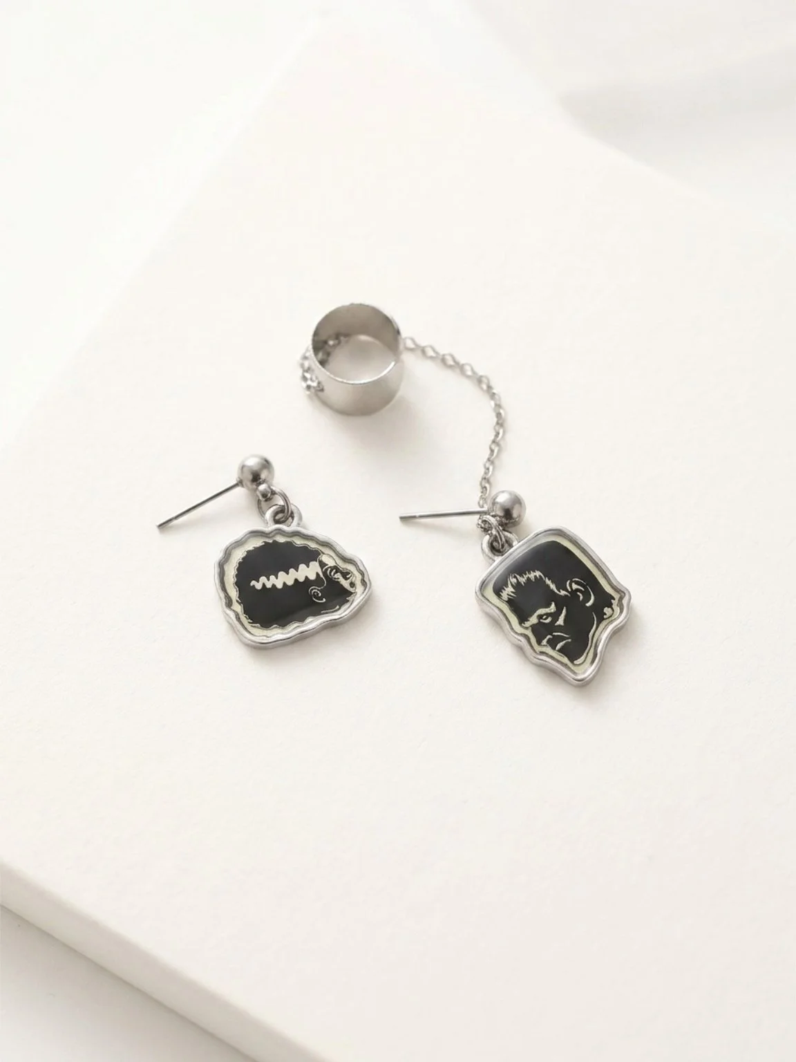 The Lovers Cuff Earring
