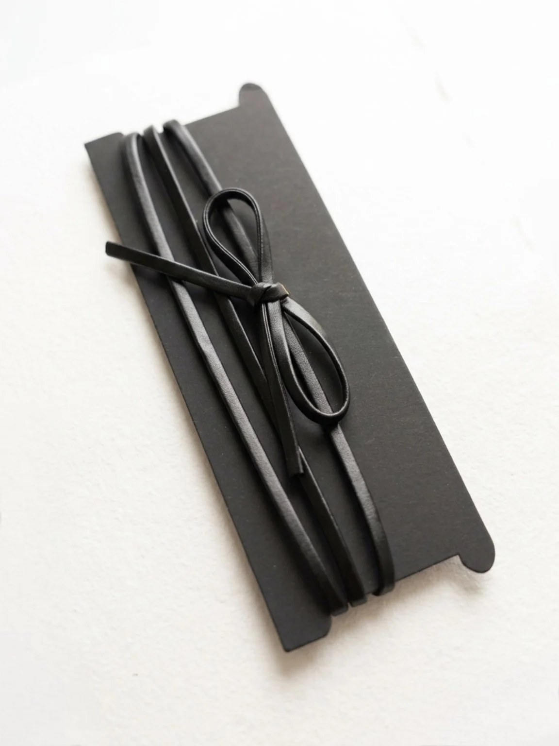 Monarch Tie Choker
