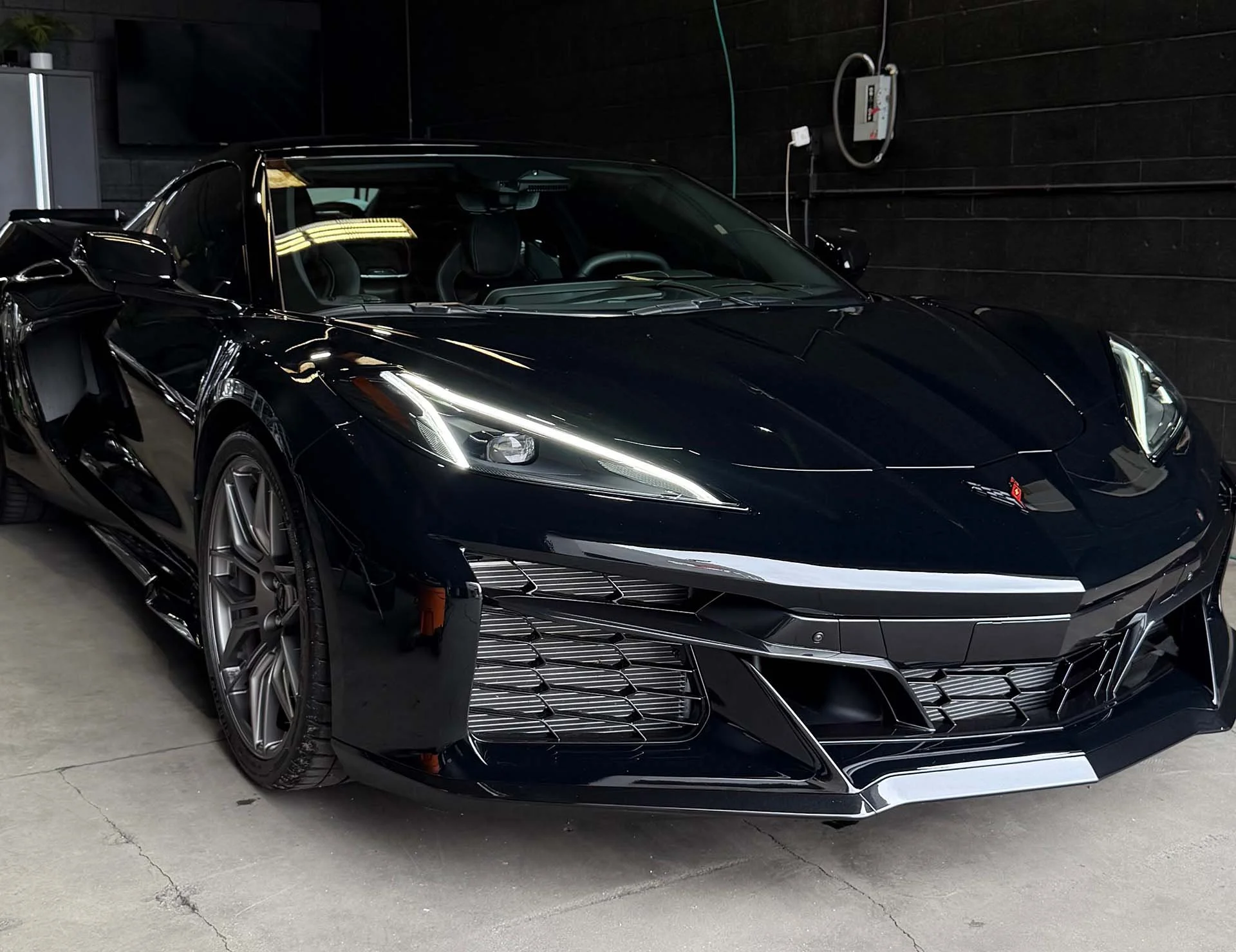 Paint Protection Film (PPF): The Best Defense Against Rock Chips and Road Damage