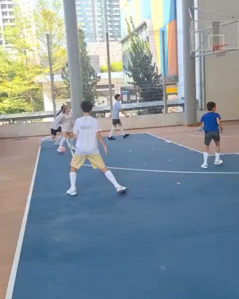 Dodgy ball fight!! #dssportsfencing #DSF #fencing #fencingstyle #fencingisfun #fencinglife #fencingposts #fencingteam #fencingclub #historicalfencing #tbcc #telokblangah #singapore