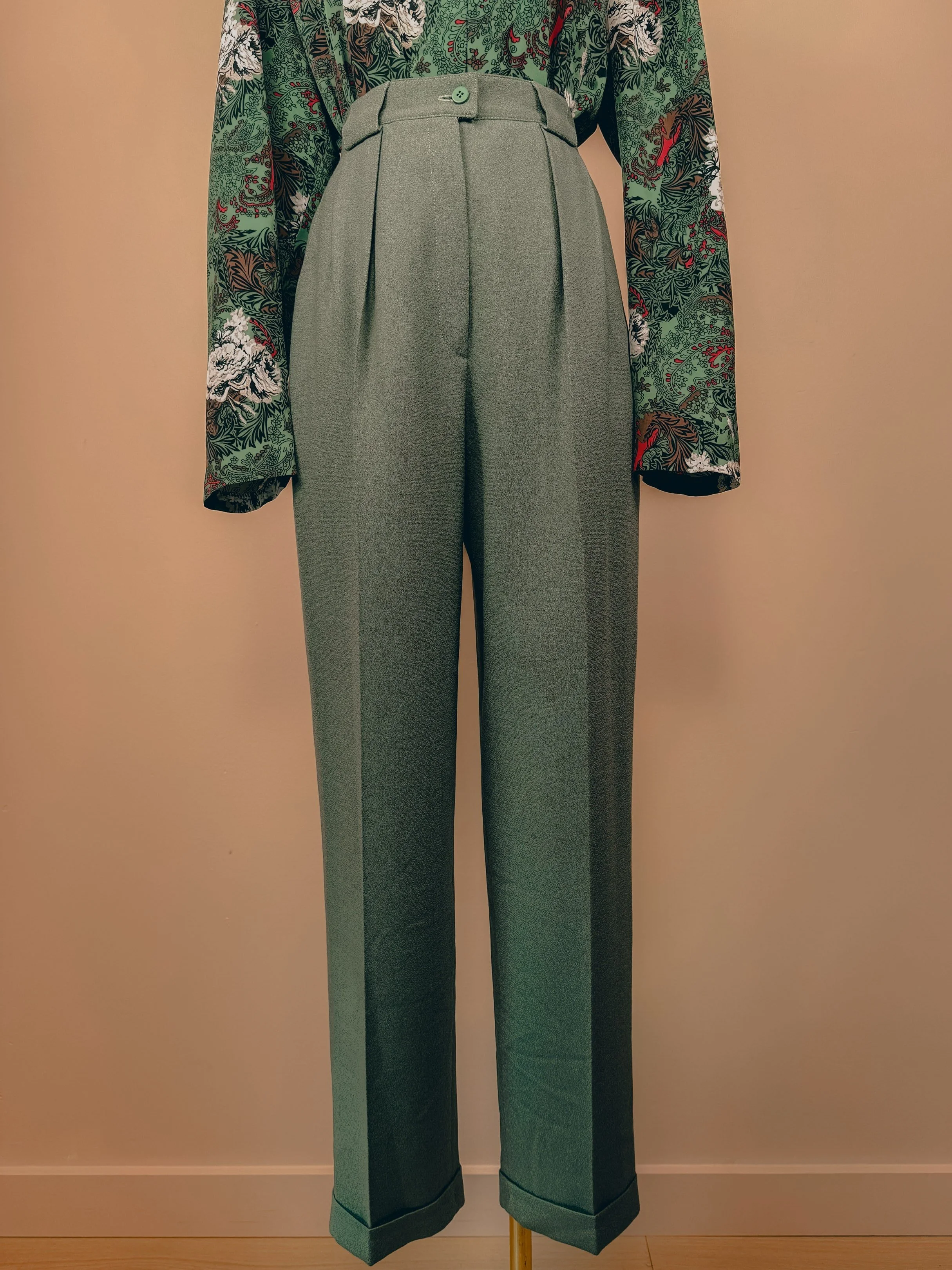 L- Emerald Era Red Holiday Collection-11.jpg