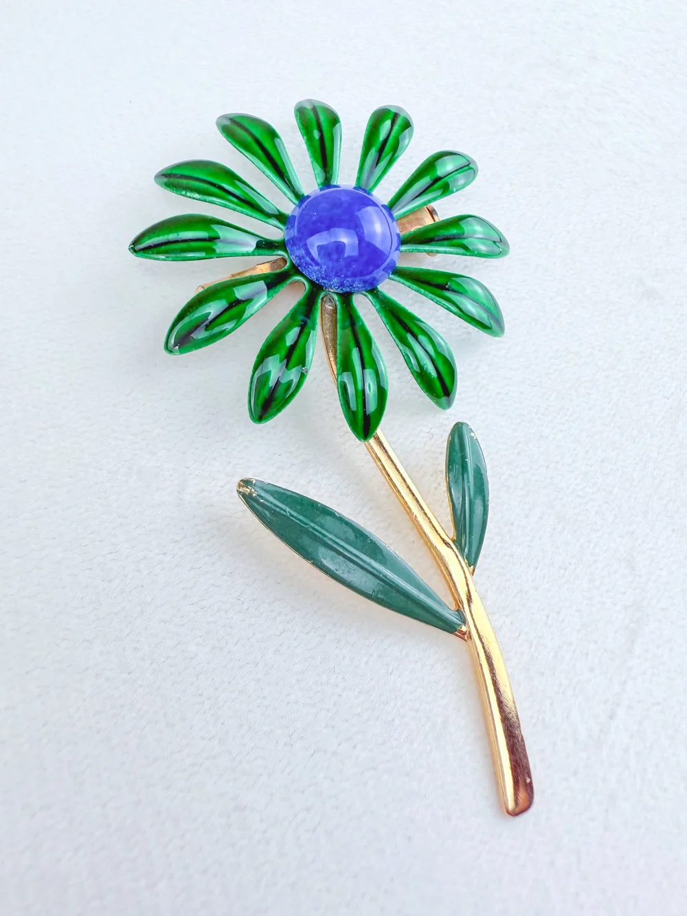 Pop Petal Brooch