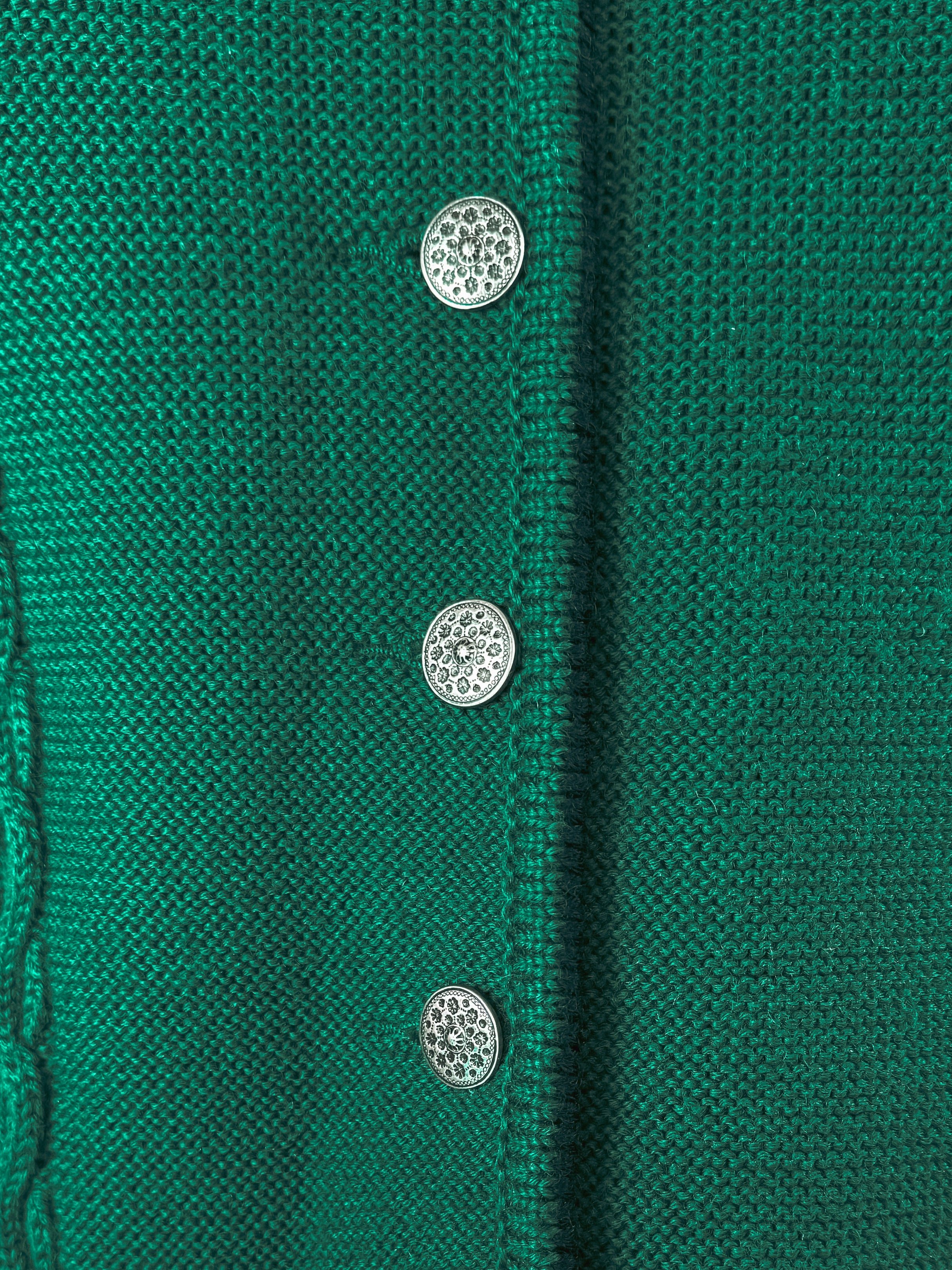 R-Emerald Era Red Holiday Collection-04.jpg