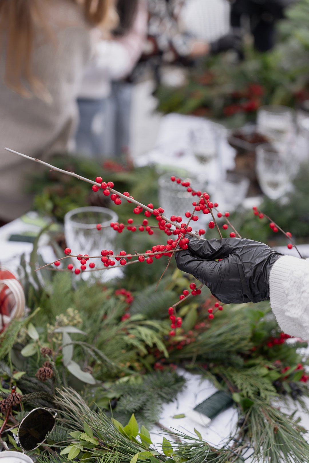 12092023_WreathWorkshop098.jpg