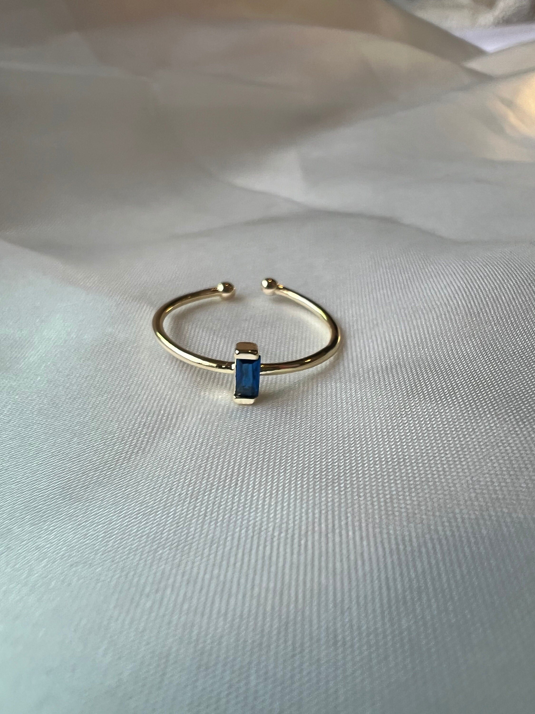 https://i.etsystatic.com/18995477/r/il/ce2c24/5437831796/il_fullxfull.5437831796_jmu9.jpg