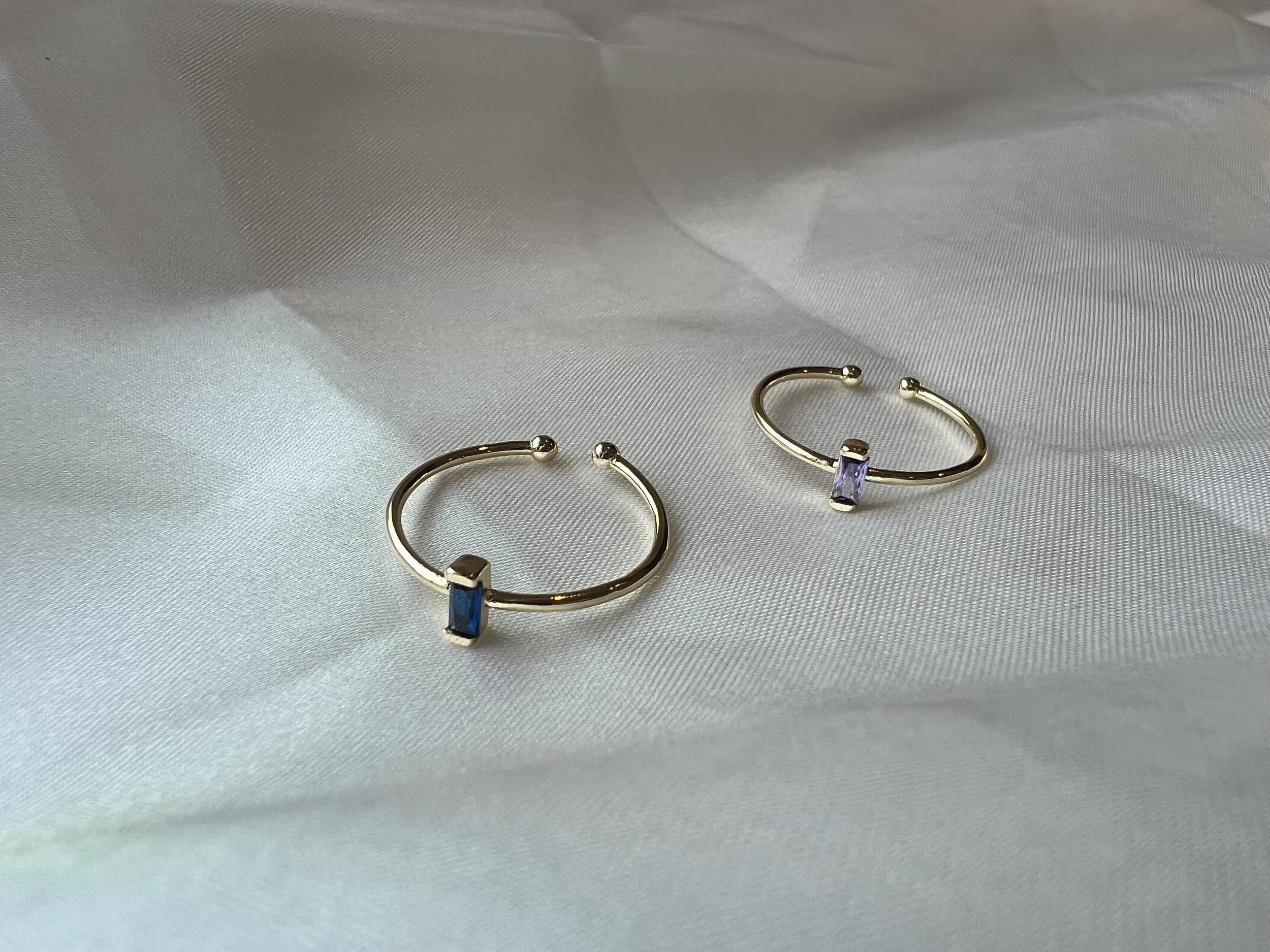 https://i.etsystatic.com/18995477/r/il/bf0c8a/5437831844/il_fullxfull.5437831844_rfp8.jpg