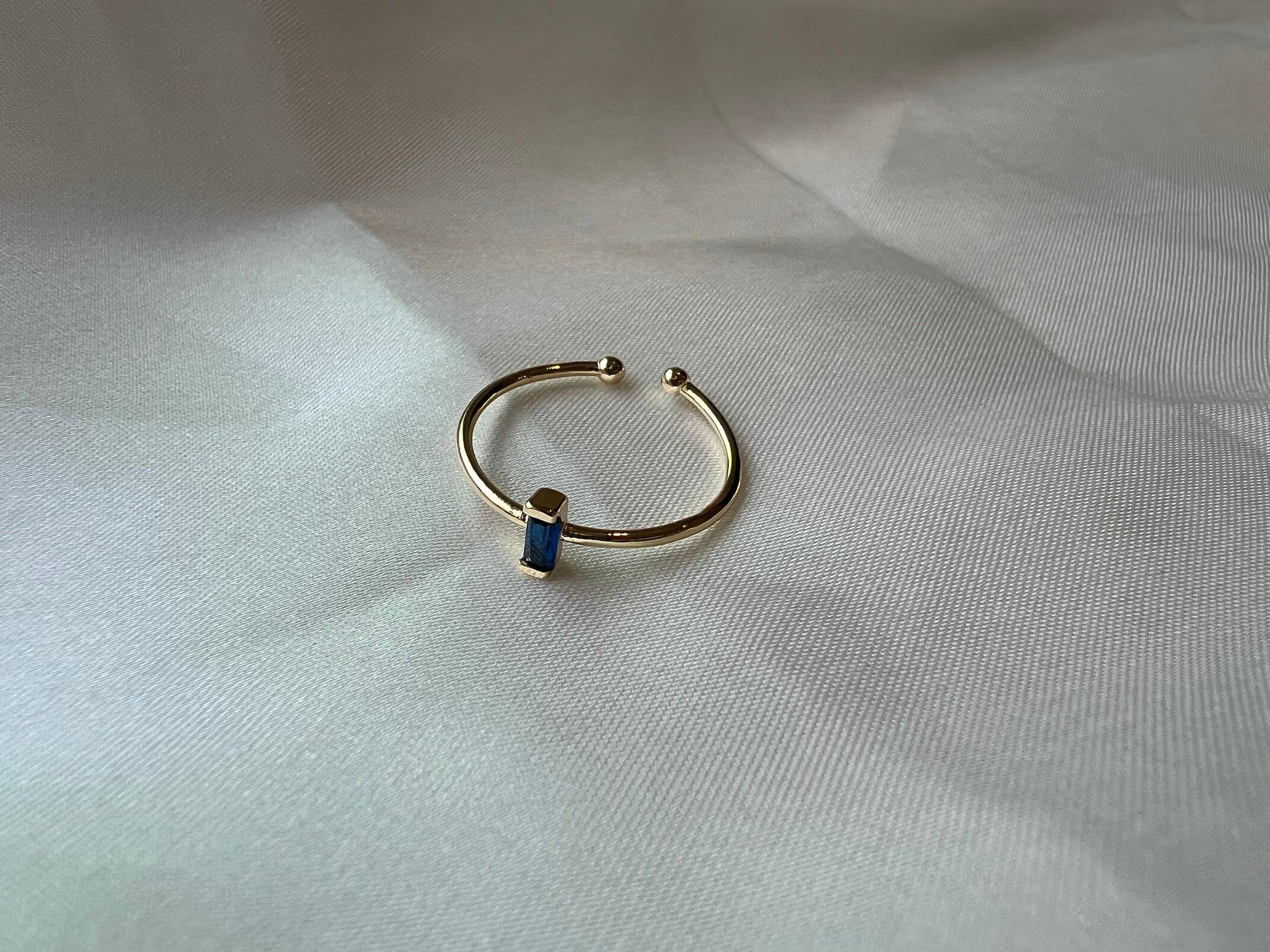 https://i.etsystatic.com/18995477/r/il/47241a/5485964517/il_fullxfull.5485964517_ak4e.jpg