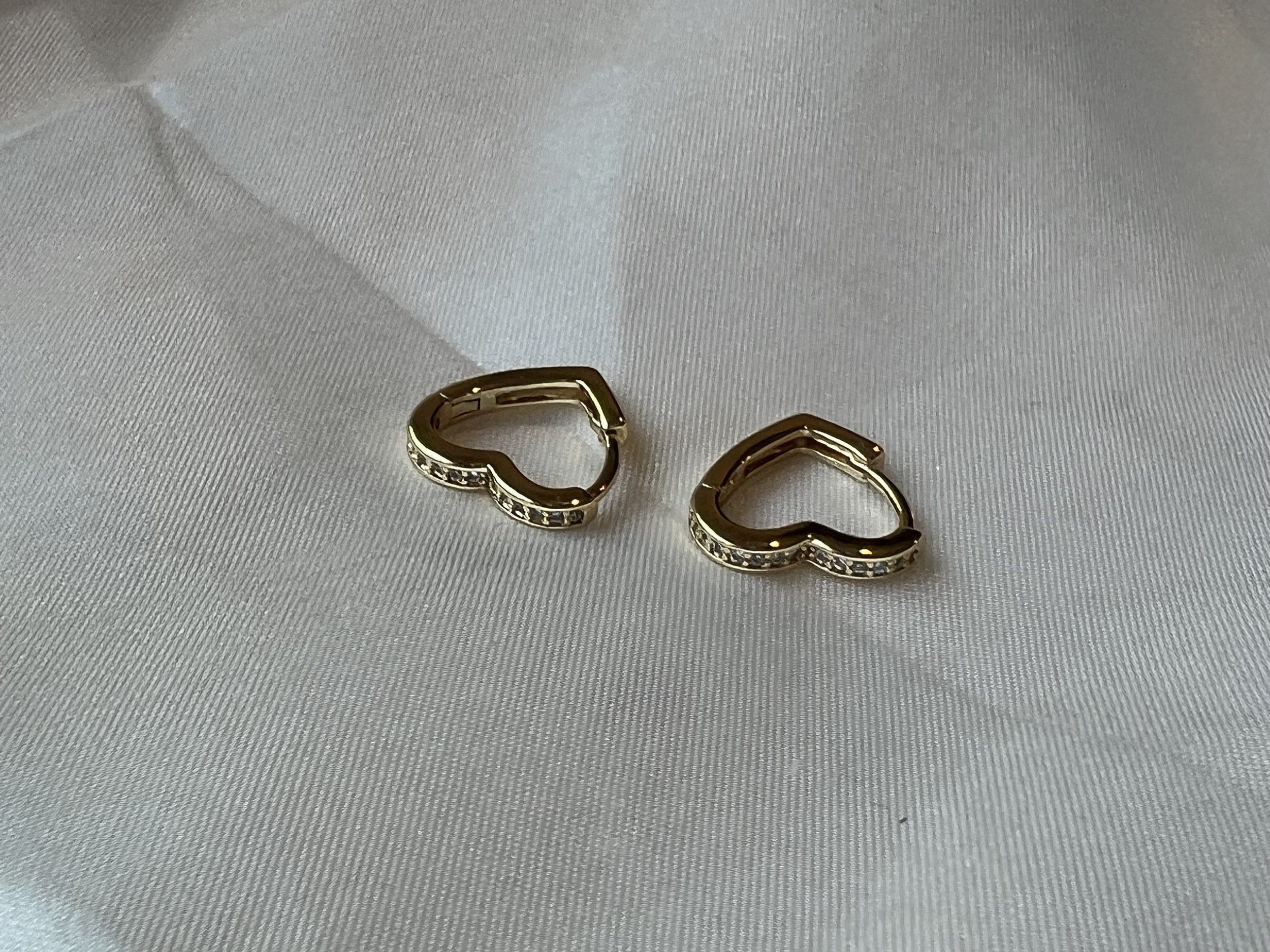 https://i.etsystatic.com/18995477/r/il/bcff6b/5437799520/il_fullxfull.5437799520_6p3d.jpg