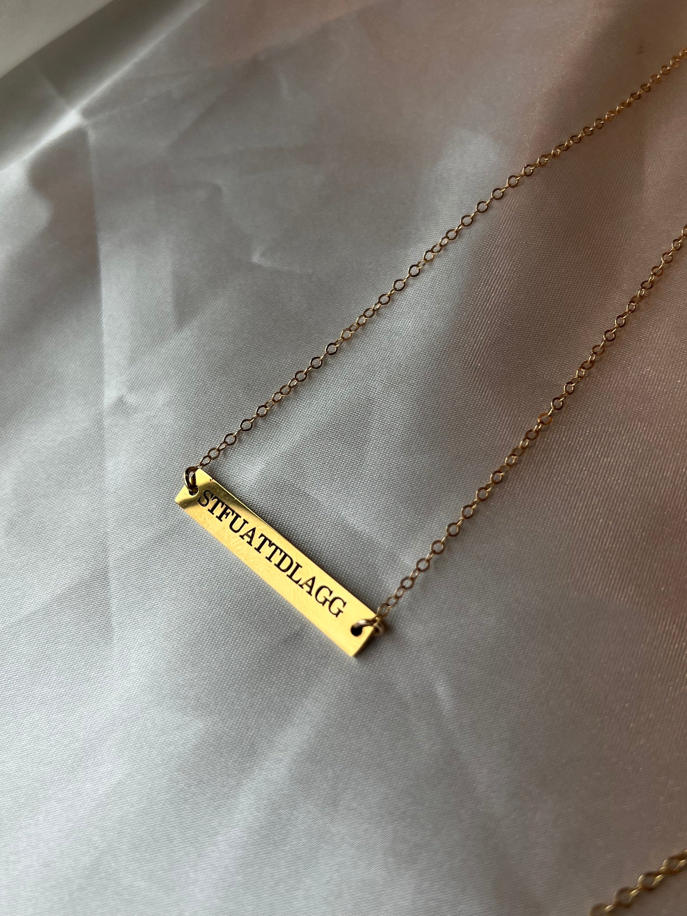 https://i.etsystatic.com/18995477/r/il/d733d7/5693514574/il_fullxfull.5693514574_3isa.jpg