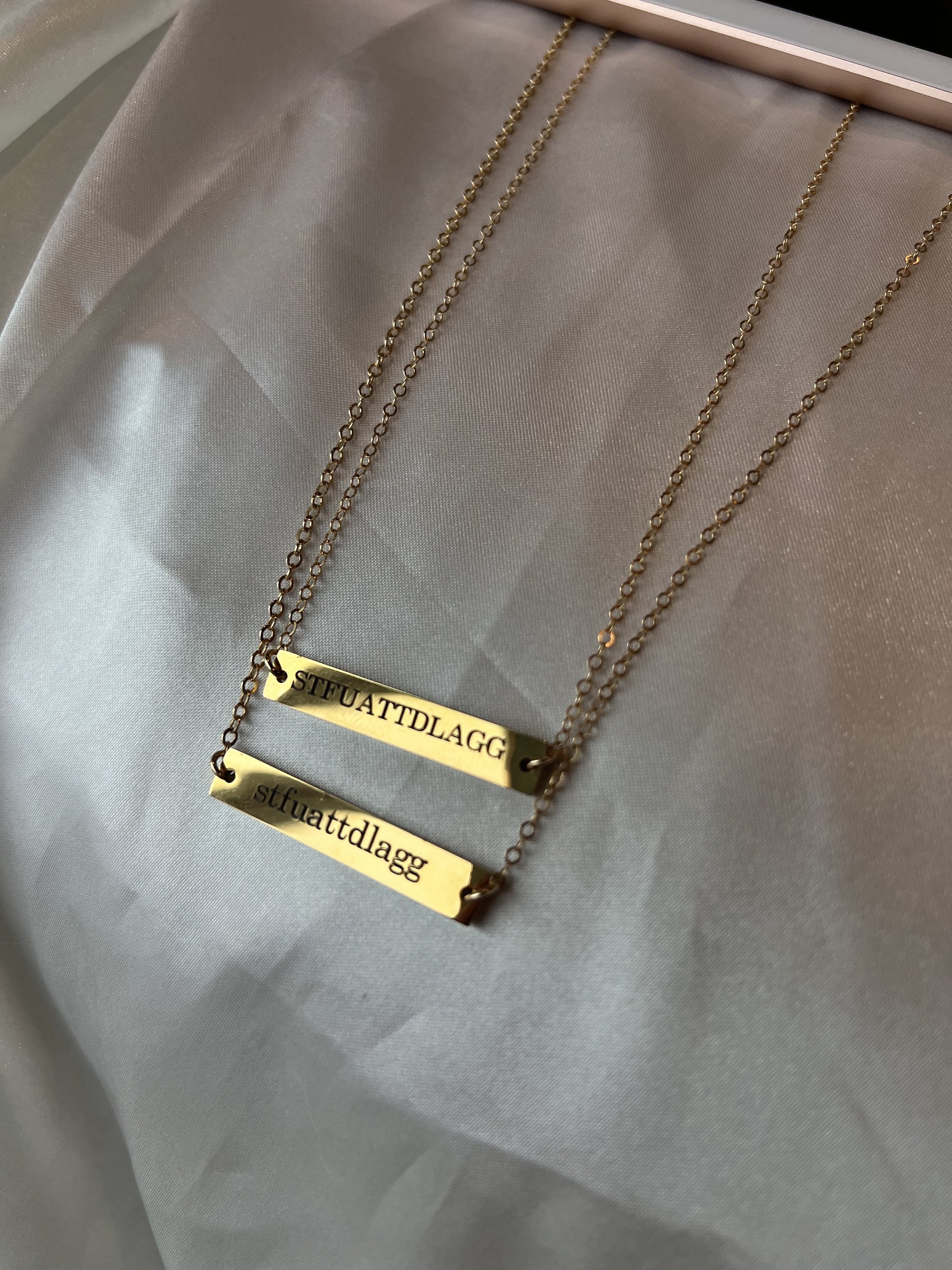 https://i.etsystatic.com/18995477/r/il/96f413/5741560329/il_fullxfull.5741560329_p6ky.jpg