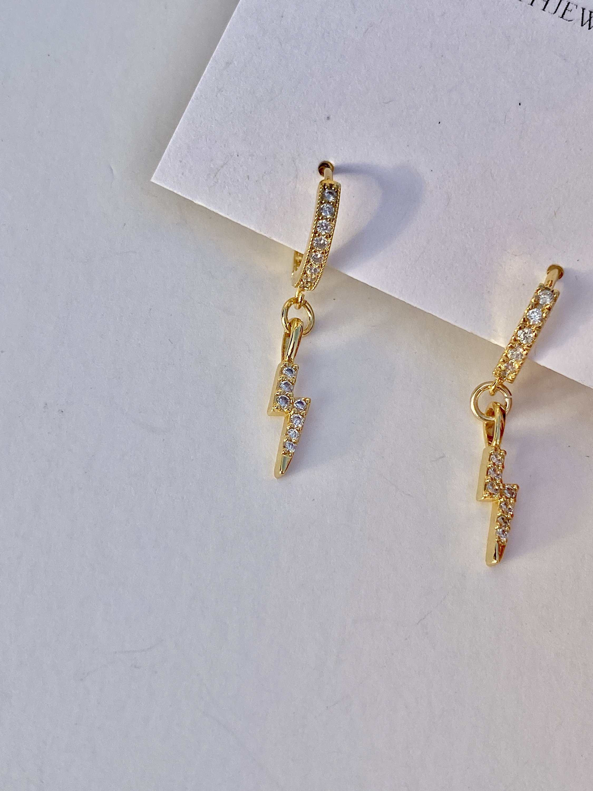https://i.etsystatic.com/18995477/r/il/16f888/2784455463/il_fullxfull.2784455463_6gvl.jpg