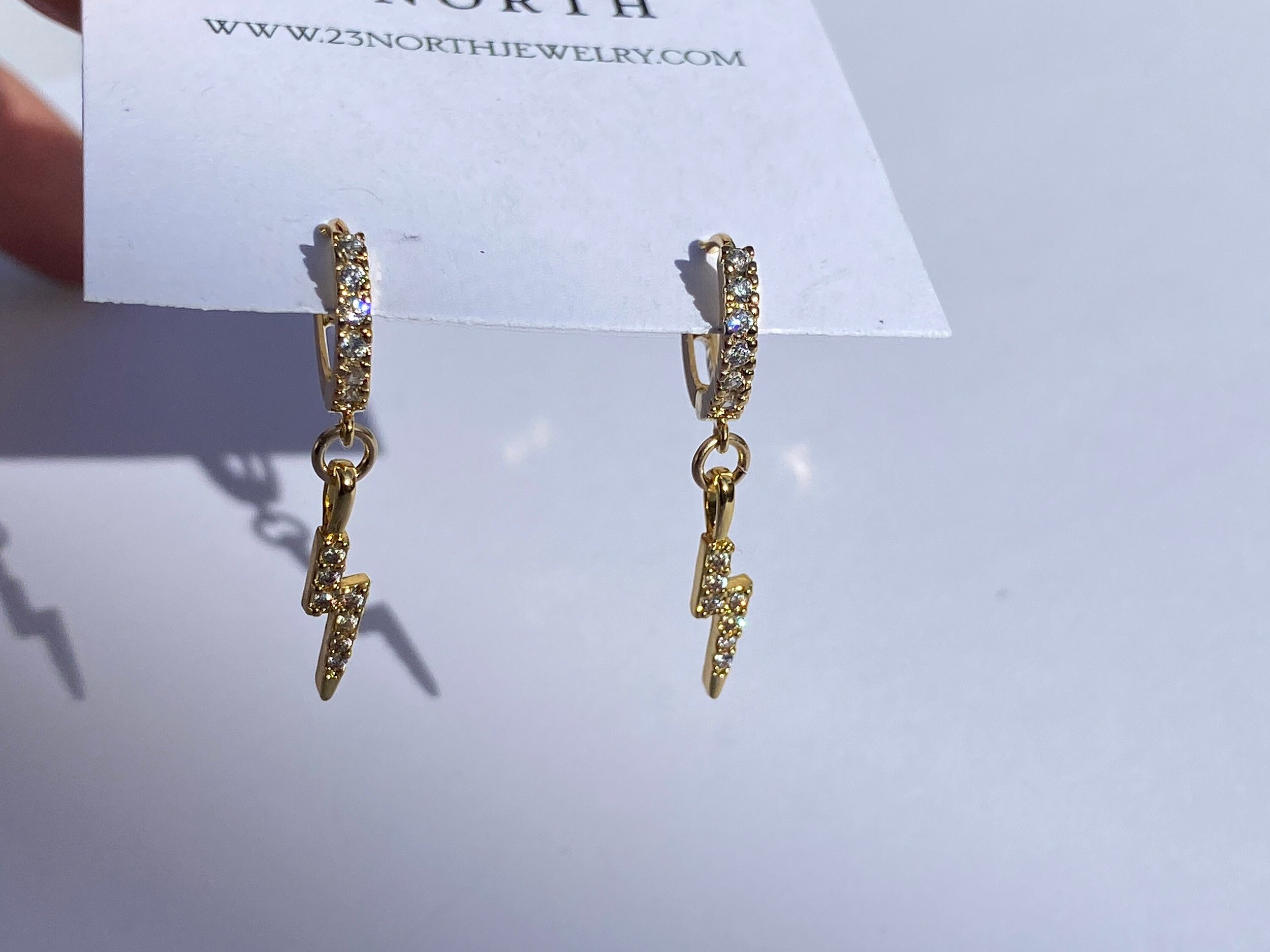 https://i.etsystatic.com/18995477/r/il/e162d5/2837671749/il_fullxfull.2837671749_1c1y.jpg