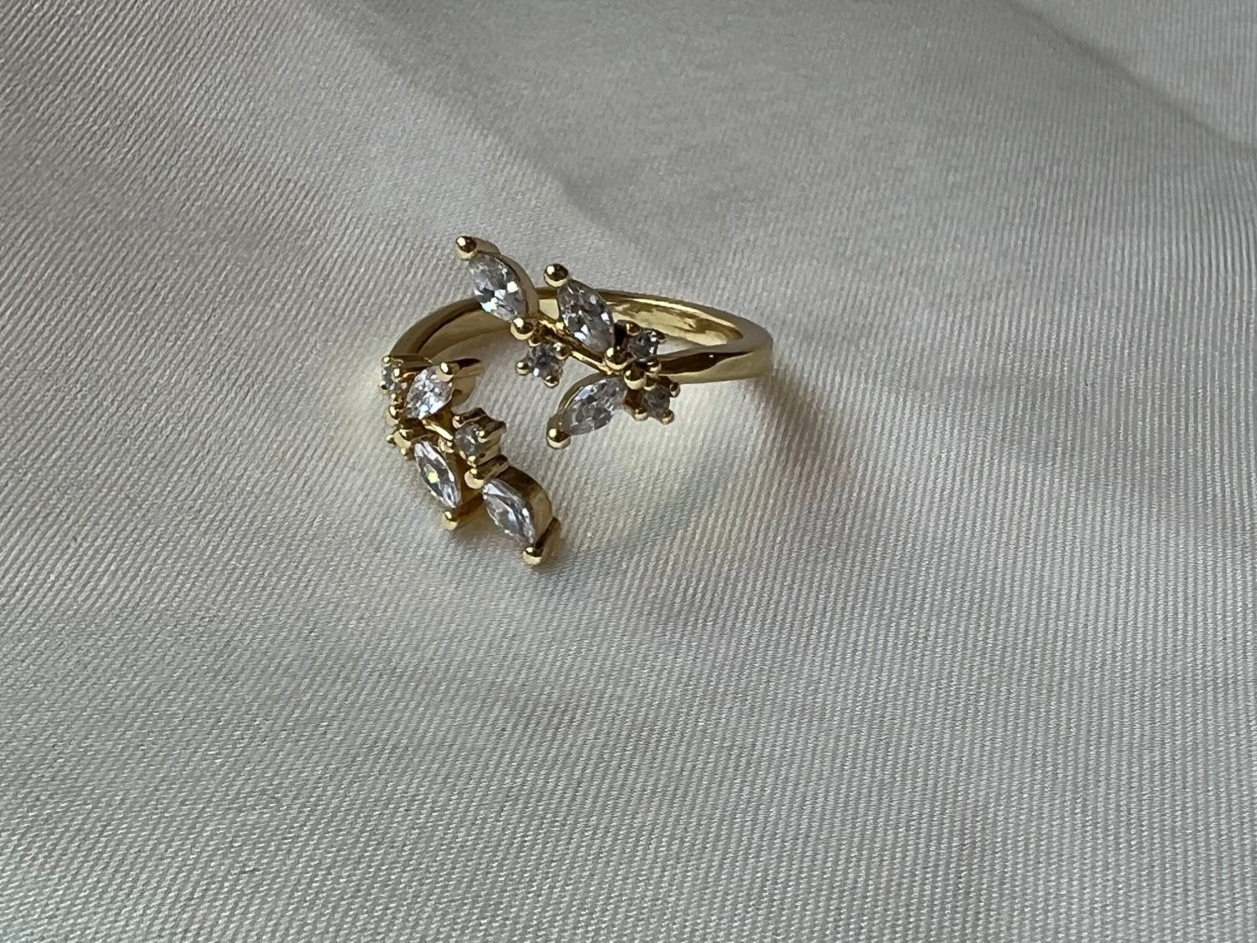 https://i.etsystatic.com/18995477/r/il/f6be50/5430328288/il_fullxfull.5430328288_ja3x.jpg