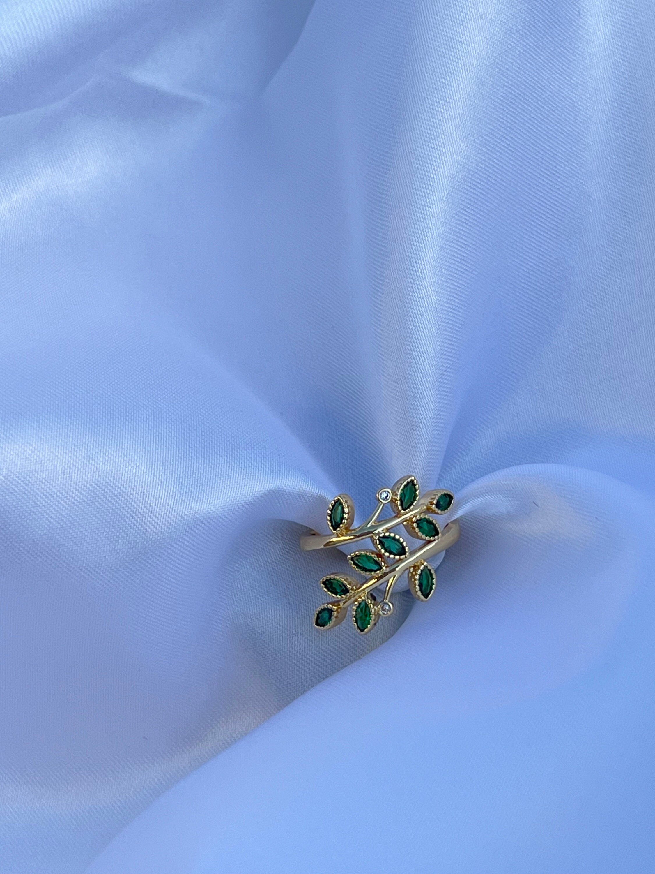 https://i.etsystatic.com/18995477/r/il/45188b/4940453993/il_fullxfull.4940453993_3g6x.jpg