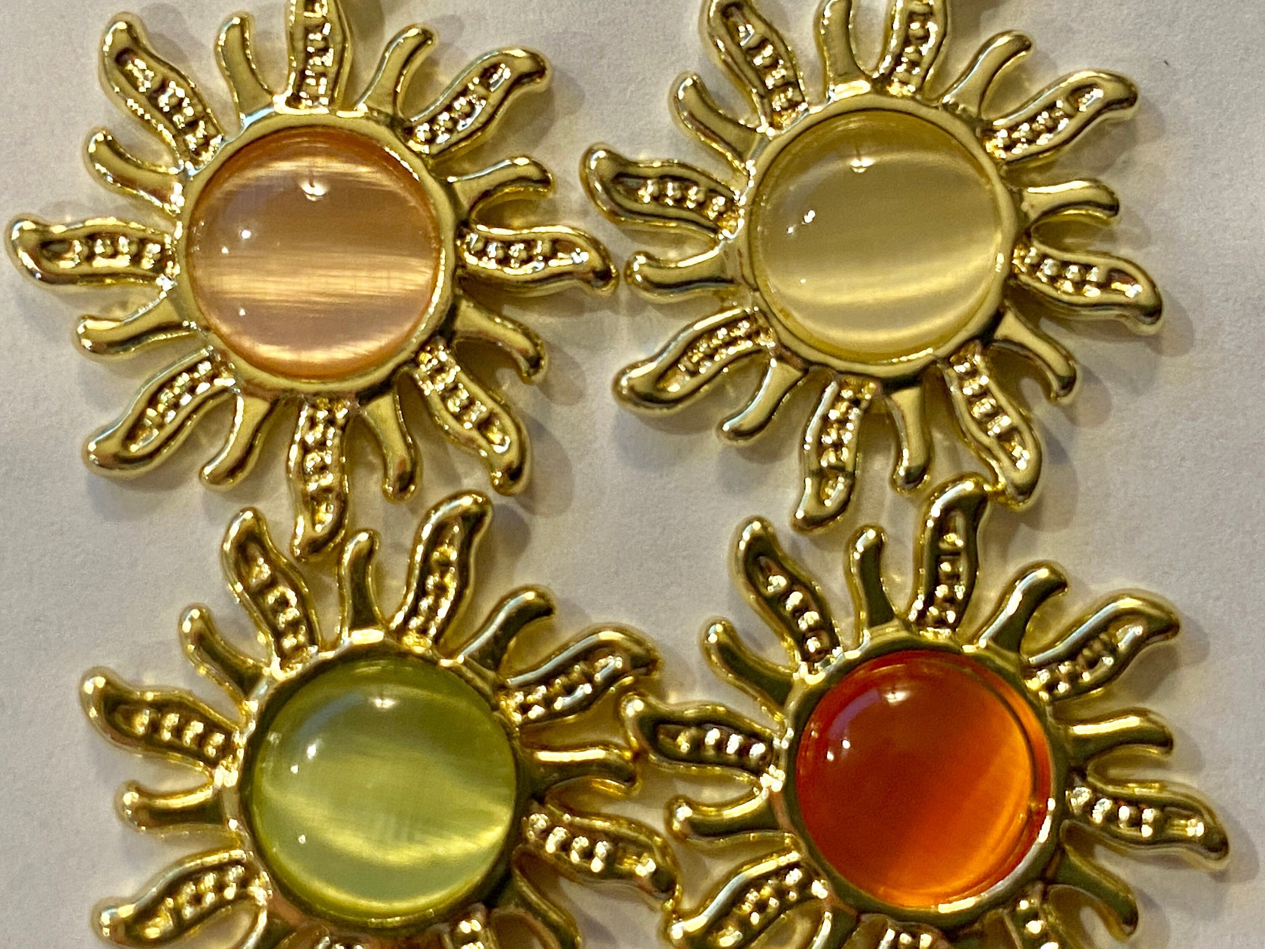 https://i.etsystatic.com/18995477/r/il/92ec16/4911110013/il_fullxfull.4911110013_suk9.jpg