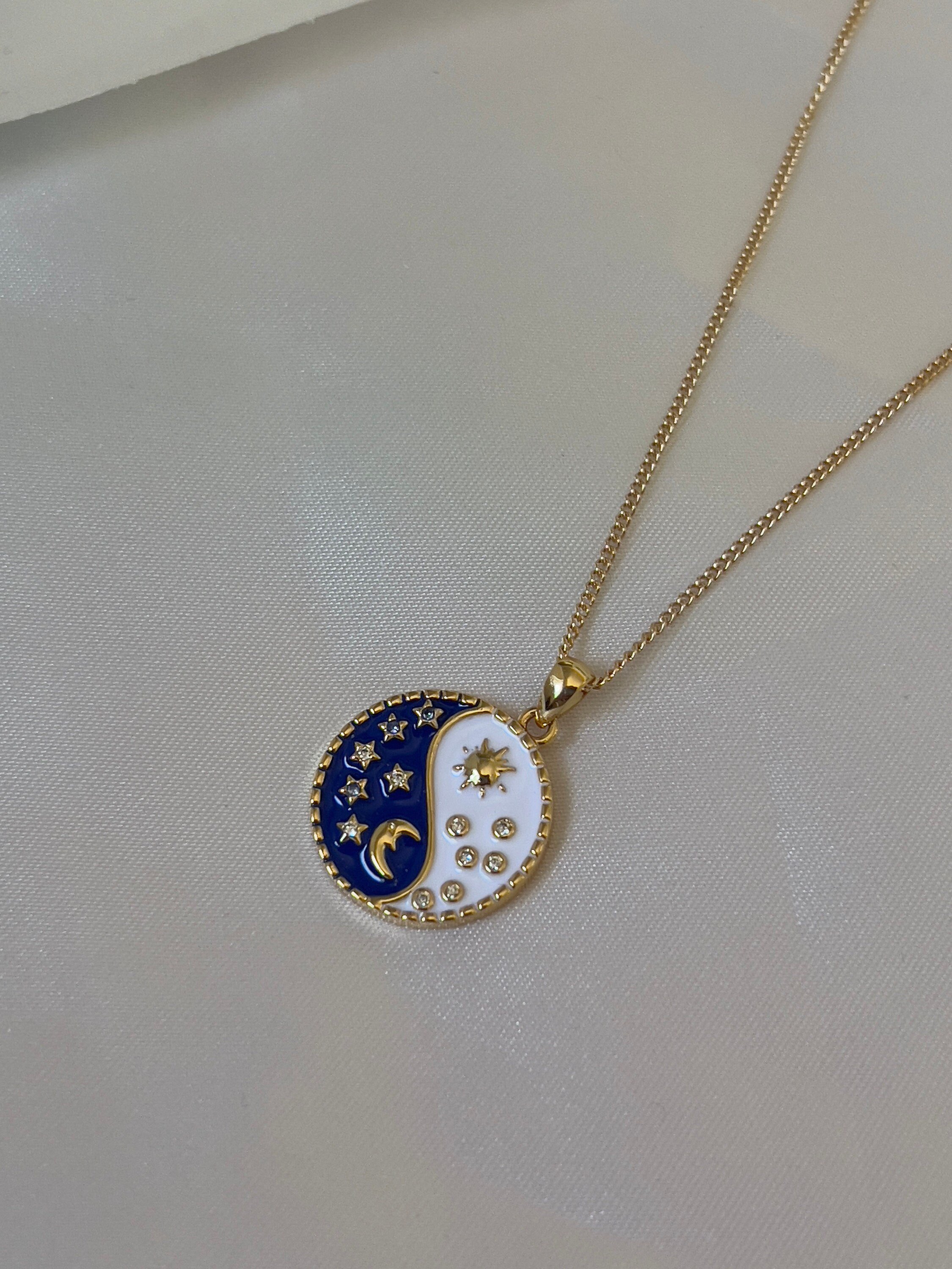 https://i.etsystatic.com/18995477/r/il/ec12ee/5233729512/il_fullxfull.5233729512_mlzt.jpg