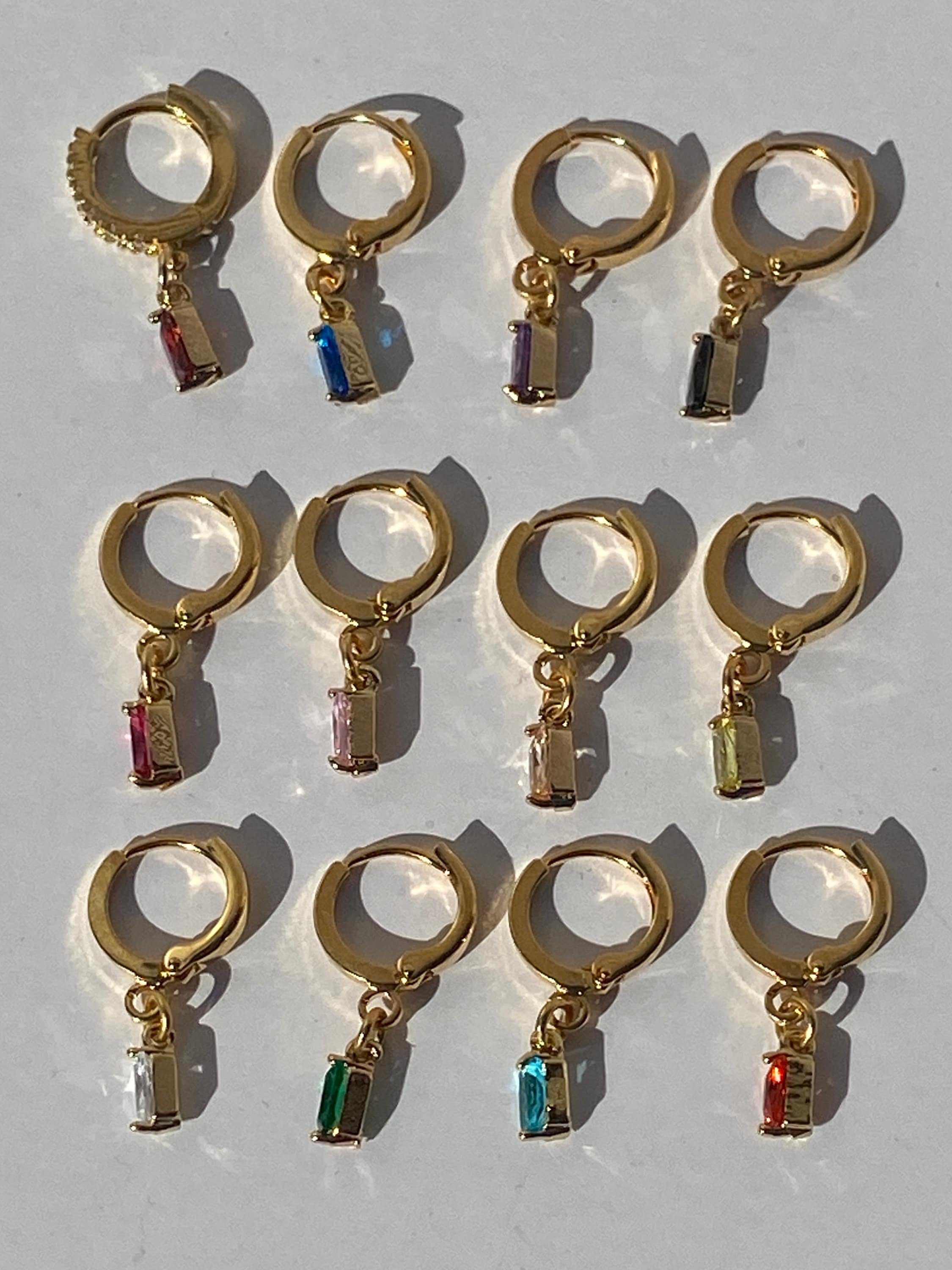 https://i.etsystatic.com/18995477/r/il/a98999/2895394020/il_fullxfull.2895394020_c8hd.jpg