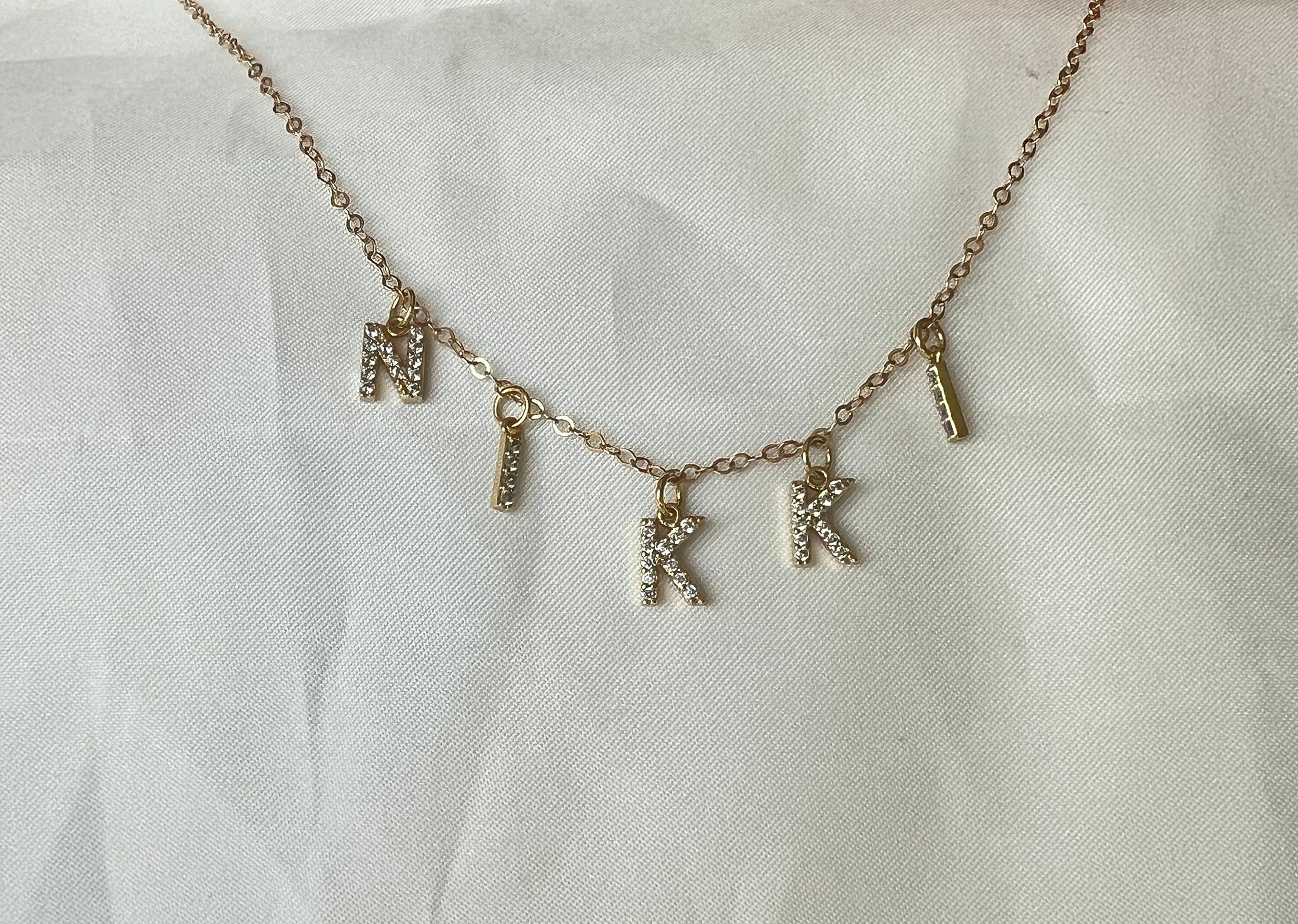 https://i.etsystatic.com/18995477/r/il/a747f0/5627670249/il_fullxfull.5627670249_7vy6.jpg