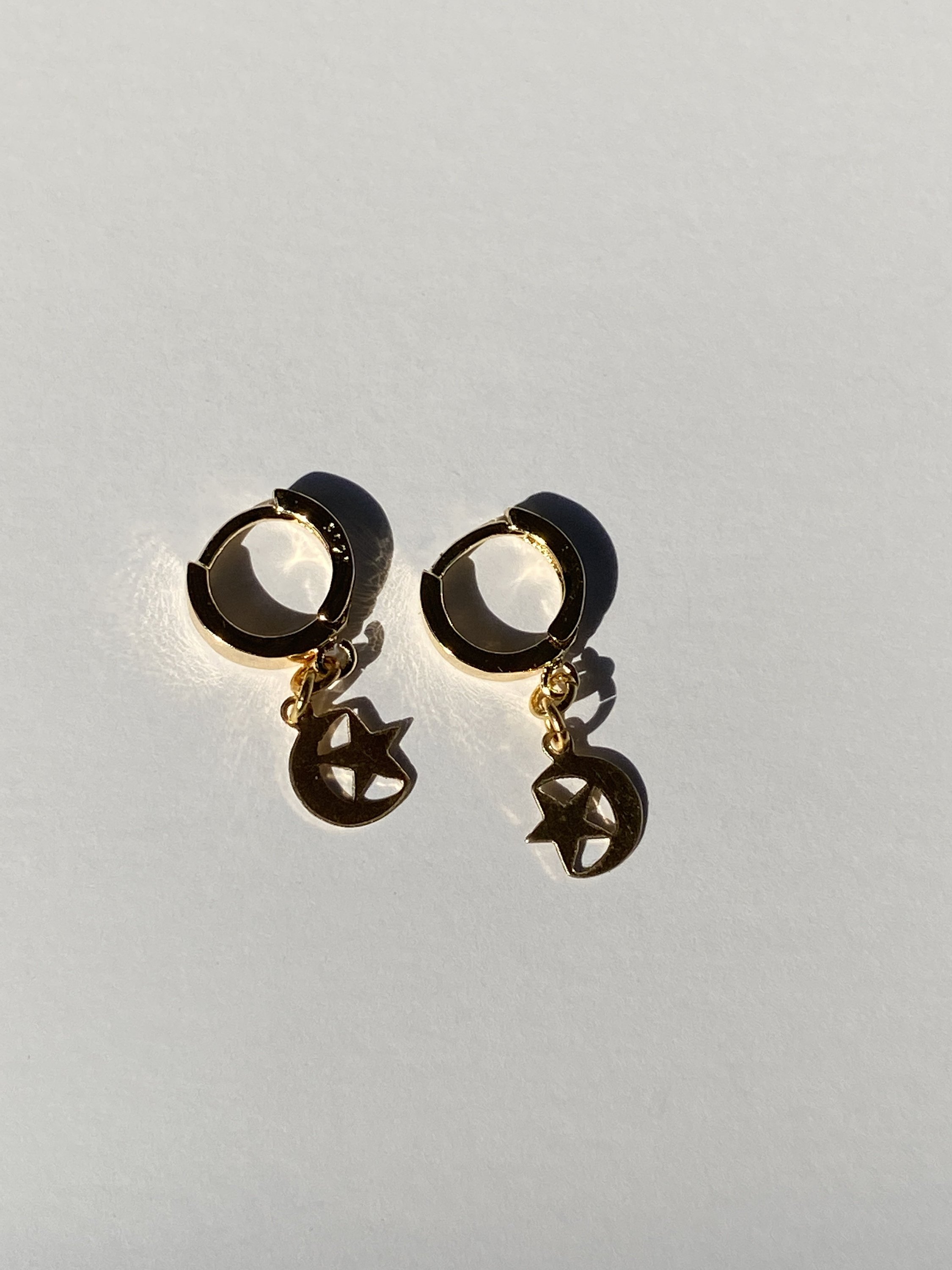 https://i.etsystatic.com/18995477/r/il/cbed46/2640578147/il_fullxfull.2640578147_j0w5.jpg