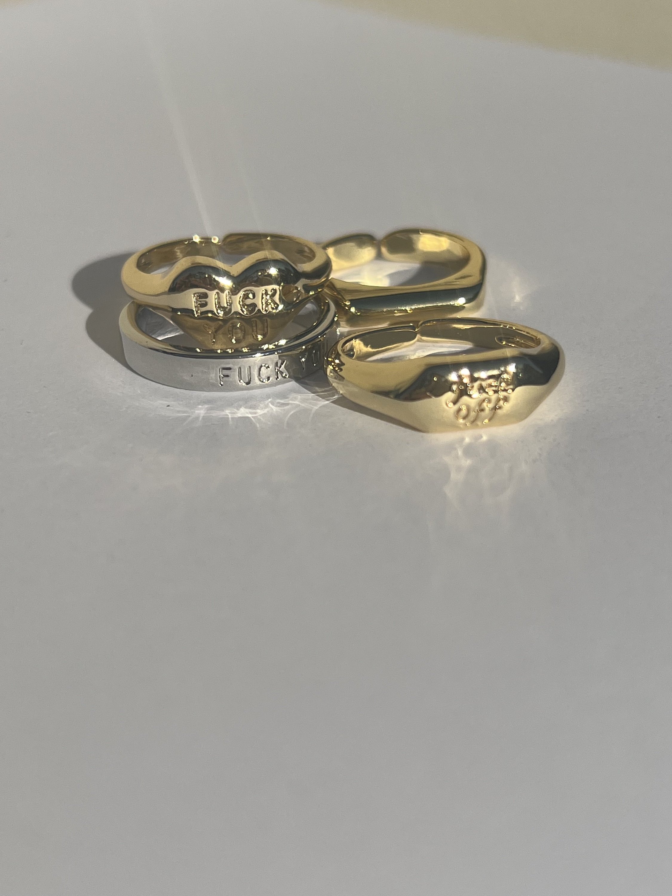 https://i.etsystatic.com/18995477/r/il/5d3e50/4812783392/il_fullxfull.4812783392_5ghz.jpg