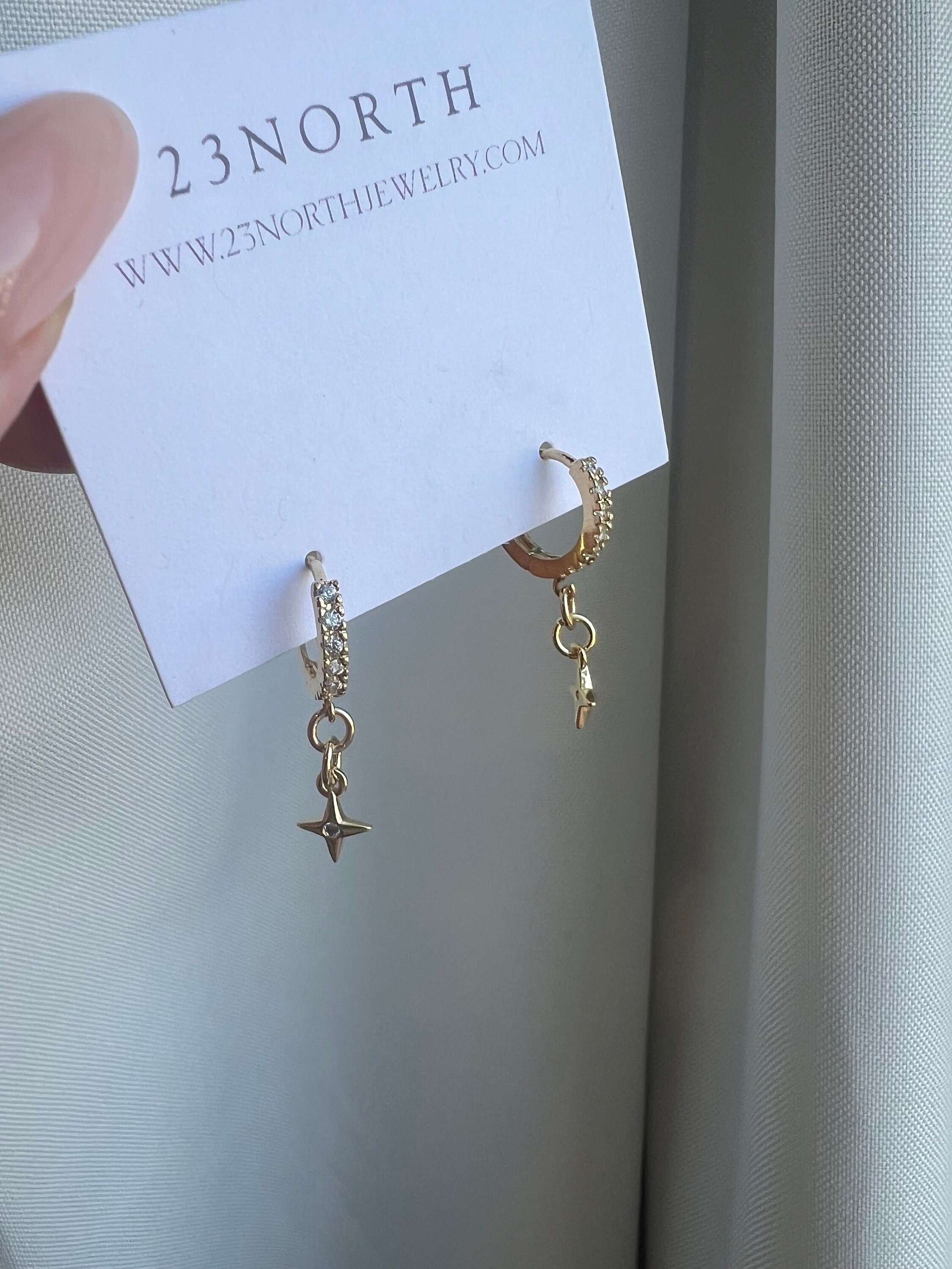 https://i.etsystatic.com/18995477/r/il/2a8f71/5404295063/il_fullxfull.5404295063_d5kq.jpg