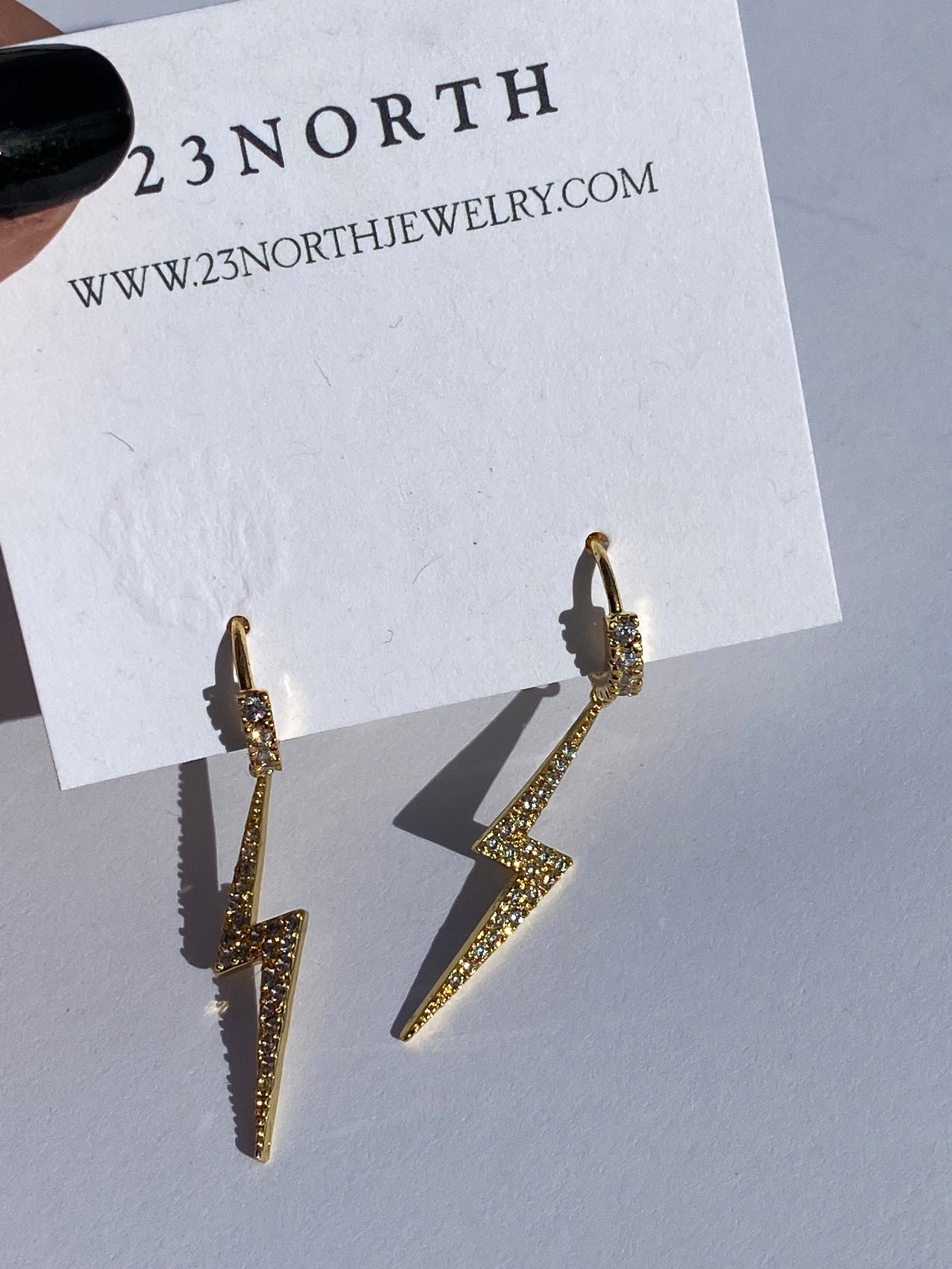 https://i.etsystatic.com/18995477/r/il/7ea261/2809454266/il_fullxfull.2809454266_yazr.jpg