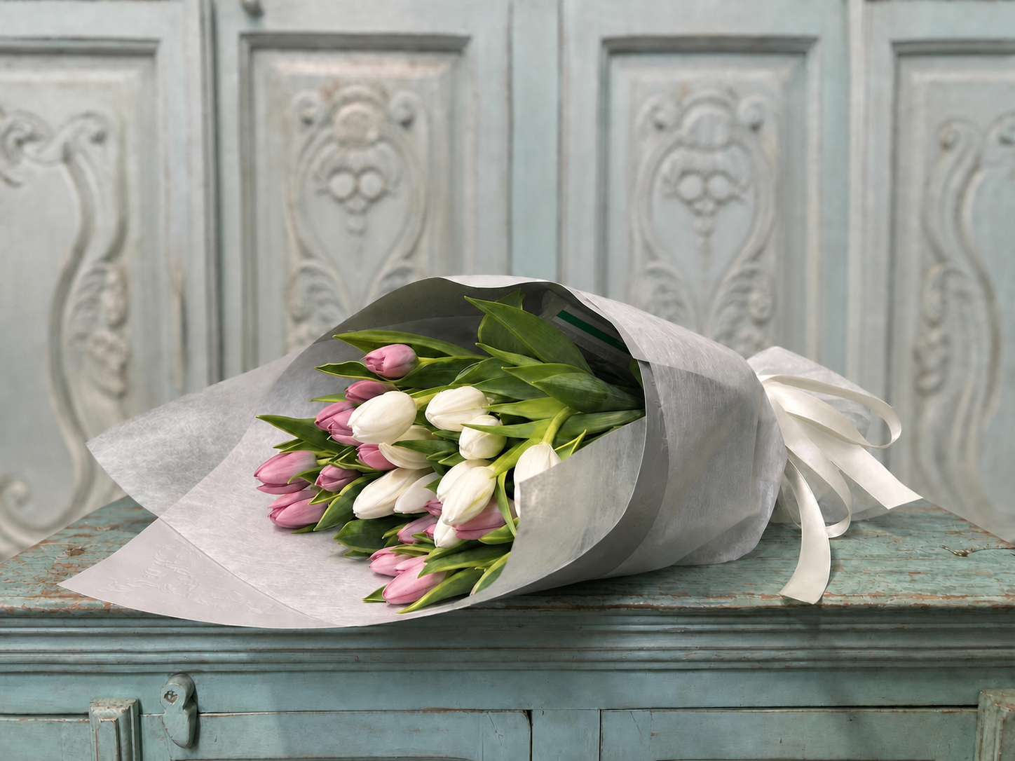 Bountiful Tulips En Masse