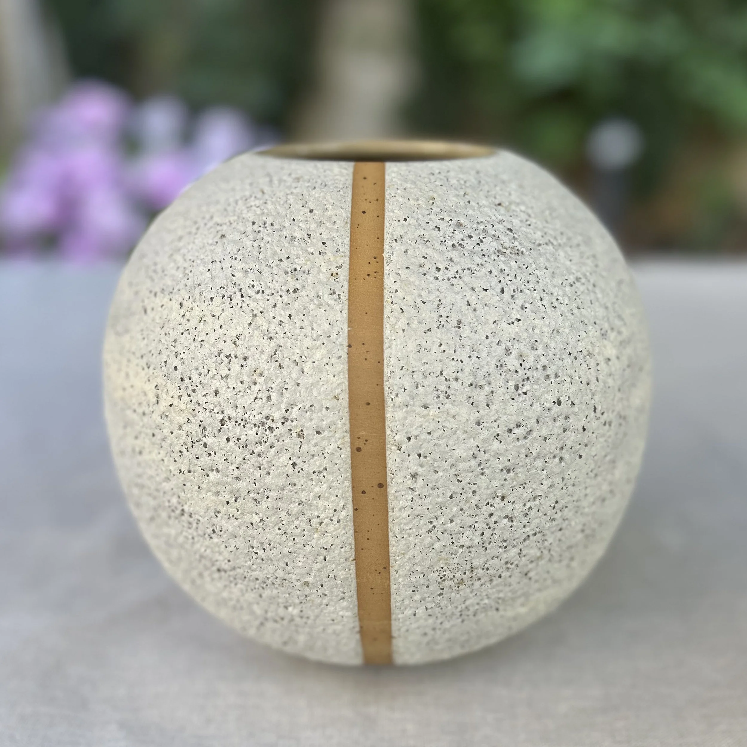 Moon Vase - 250 Jod