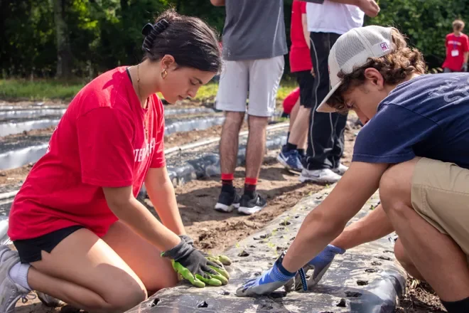 WooServes brings teens out of the house and into the fields