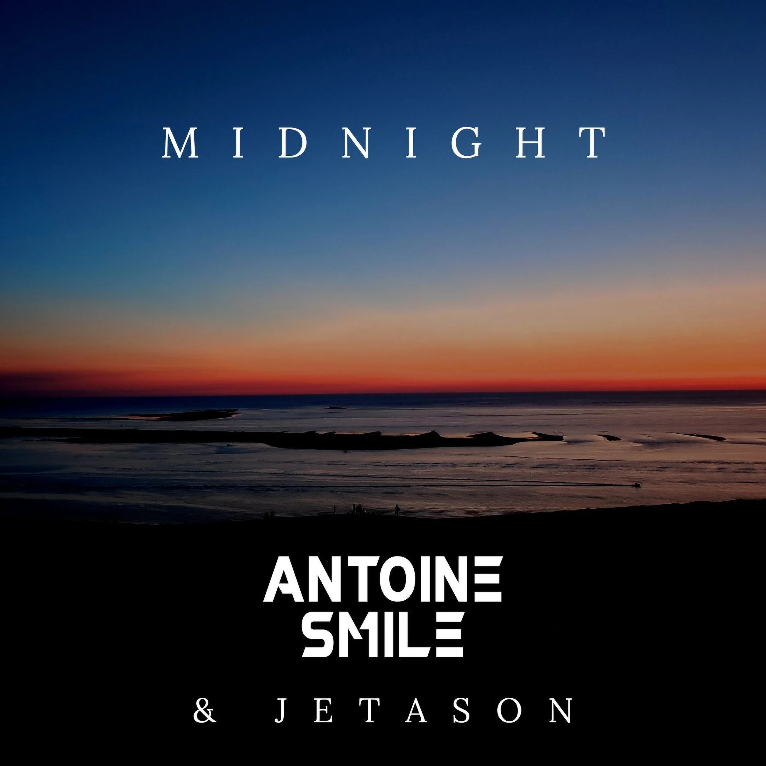 13.01.2023 Antoine Smile - Midnight.jpg