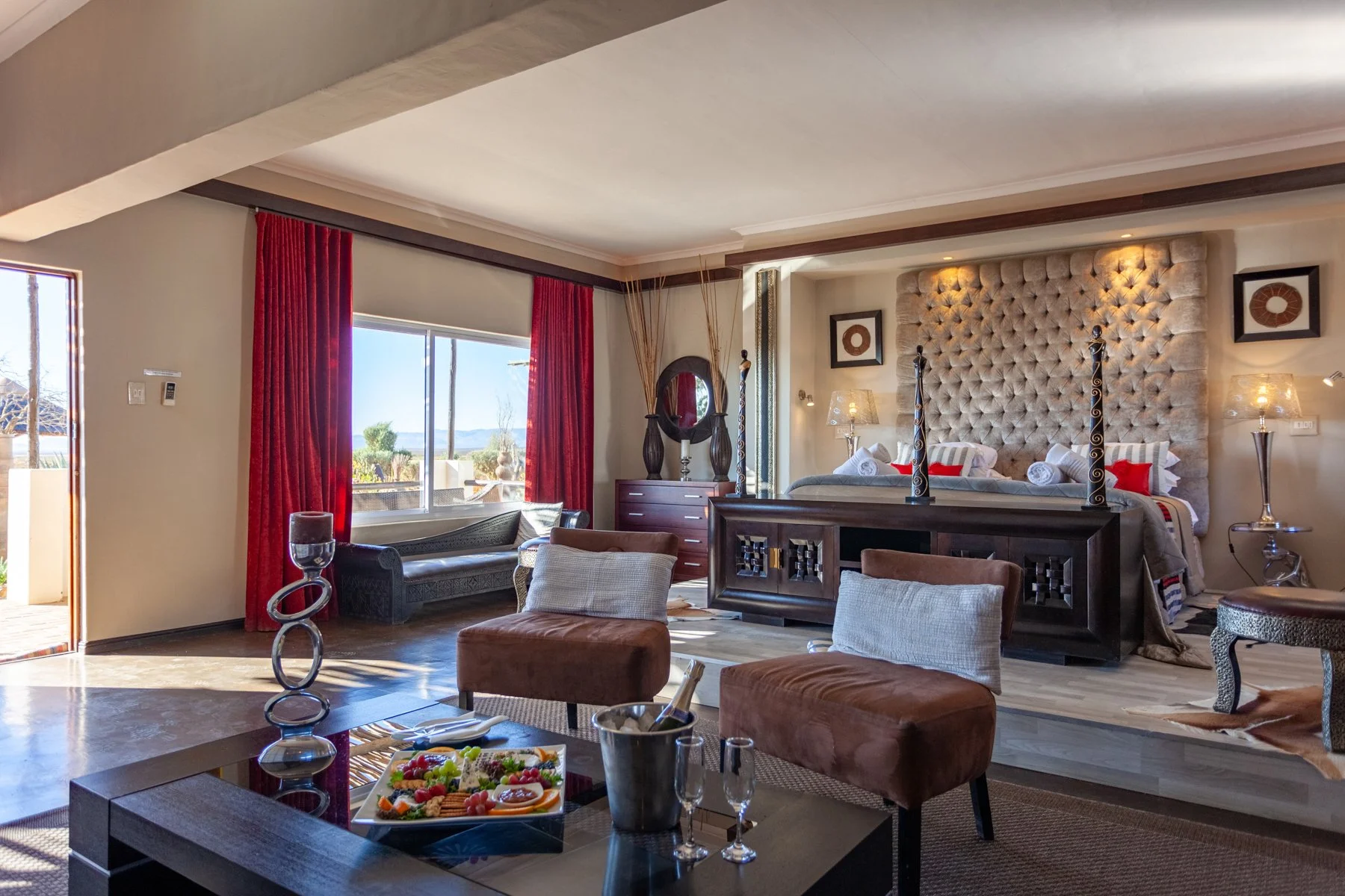 Ambassadro Suite Interior.jpg