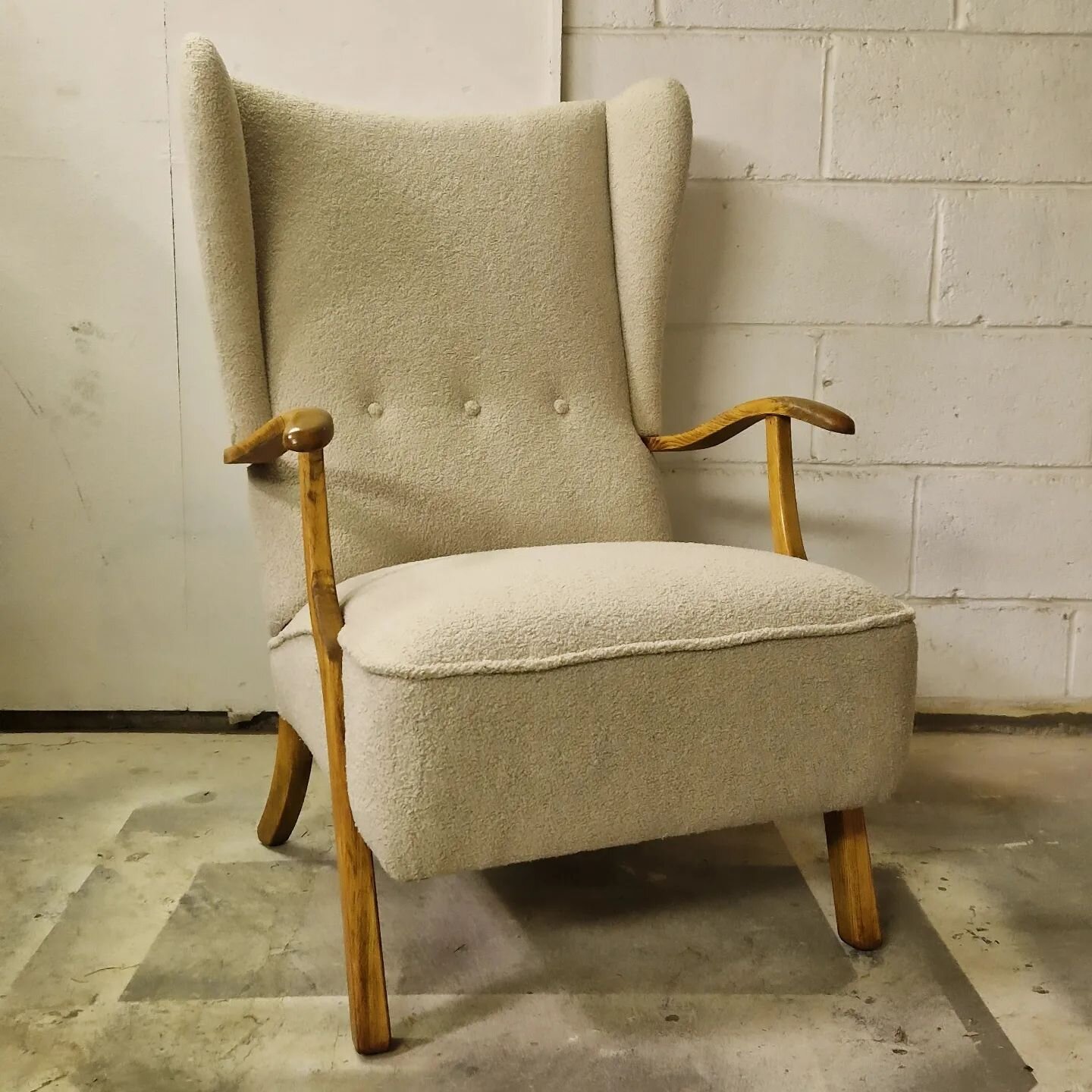 Available soon on leosinteriors.co.uk! This mid century Danish armchair has been restored and upholstered in latte boucl&egrave; fabric. Get in touch for more details.

Swipe left for before restoration.
.
.
.
#Restoration #boucle #furniture #vintage