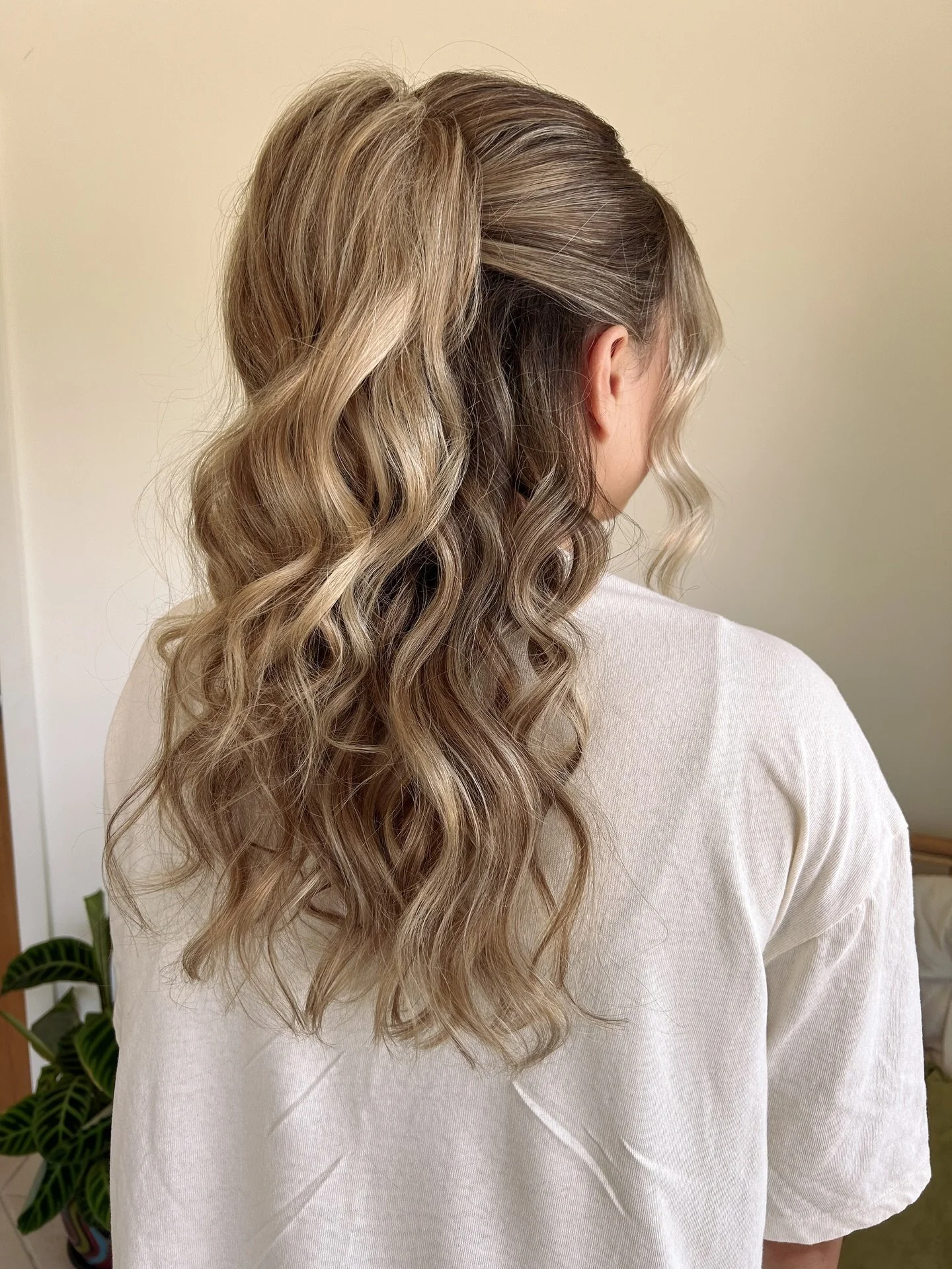 Half up formal style ❤️&zwj;🔥 

Half ups are coming in as my second most requested style and I can tell why! 😍