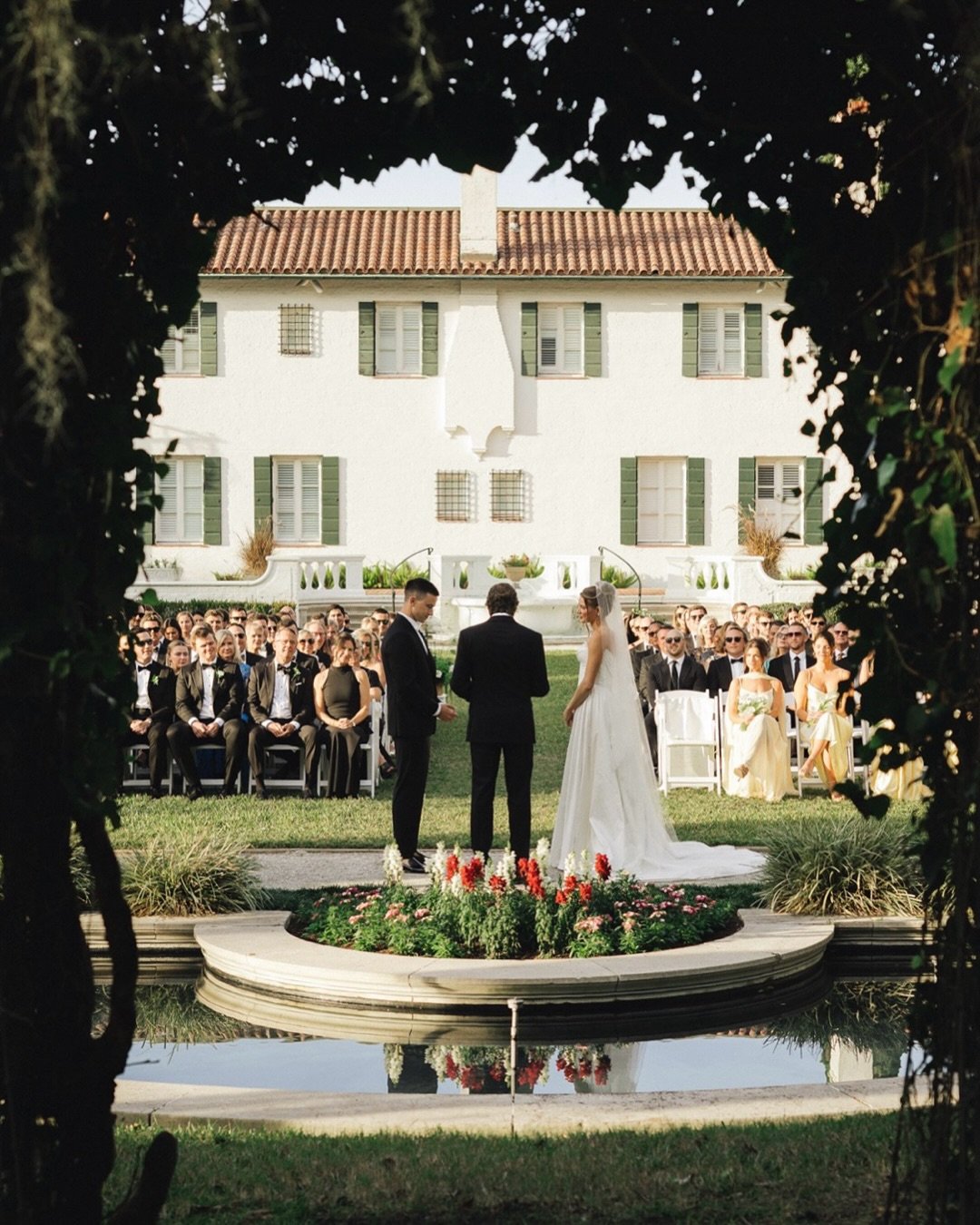 THE PRETTY&rsquo;S ! how perfect is their last name? Their love is, in fact, beautiful on the inside and the outside &amp; their wedding weekend was a direct reflection of them in so many ways.
I will never find the right words to describe what this 