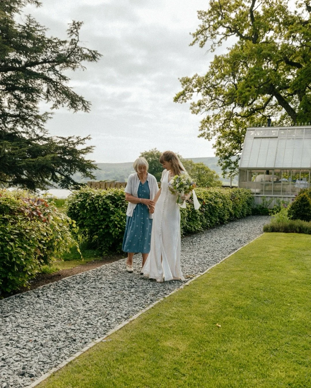 Documenting Lauren&rsquo;s first look with her grandma was actually complete luck. The kind of luck that can bless you on a wedding day. A combination of right place, right time, and responding to a moment quickly enough whilst remaining sensitive to