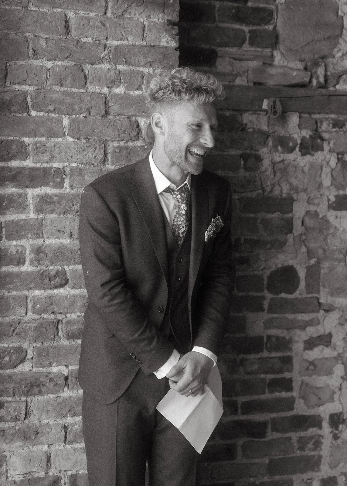 Sarah&Tom - Preview Gallery-82.jpg