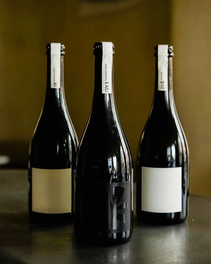 Swipe for some devilish roasted peppers for spooky season, along with other 🎃 autumn / winter hits like my all time fave - sticky toffee pud 🔥 with @holycarrotrestaurant - thanks so much for the cosy afternoon of shooting and matcha 🍵💕