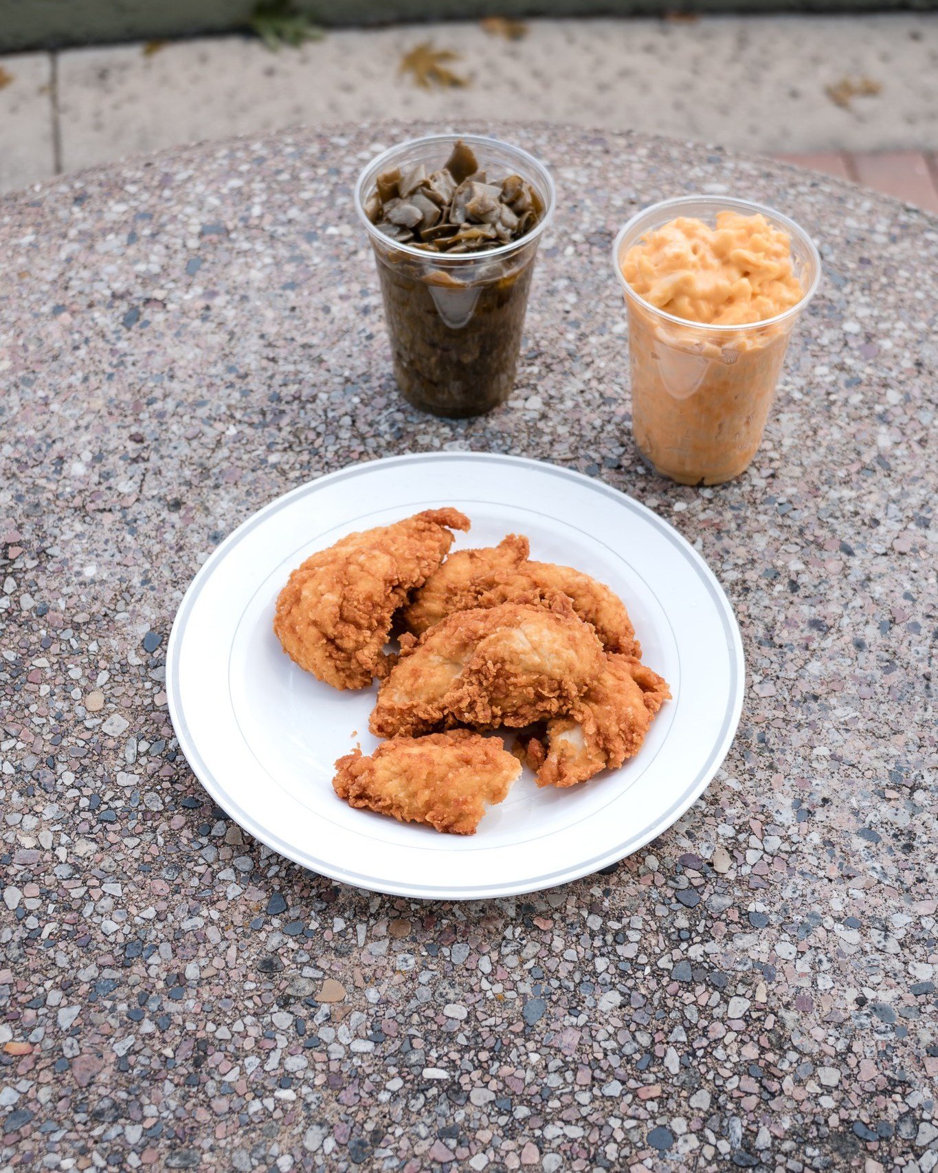 Golden, crispy, and made with our original 1983 recipe 🧡🍗
Our chicken tenders + your favorite sides = a meal worth craving.

👉 Order now &mdash; link in bio!

#LakelandEats #CountryChickenAndFish