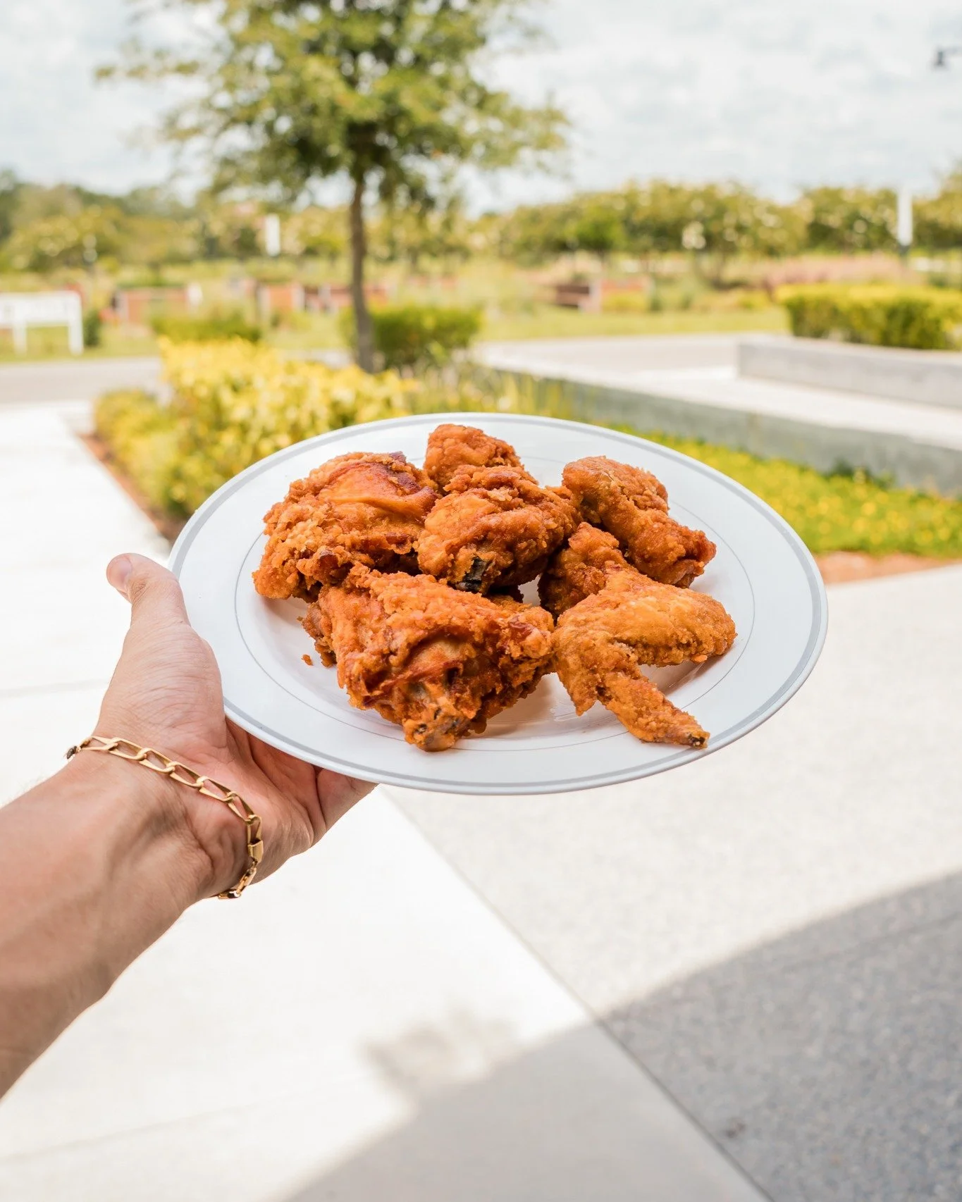 Golden, crispy, and made just the way Lakeland&rsquo;s loved it since 1983. 🍗

Order online with the link in our bio!