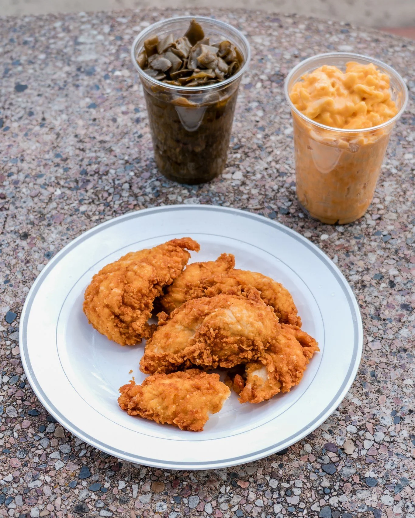 Why be hungry when you can have a golden, crispy taste of Lakeland tradition paired with the perfect comfort sides😌