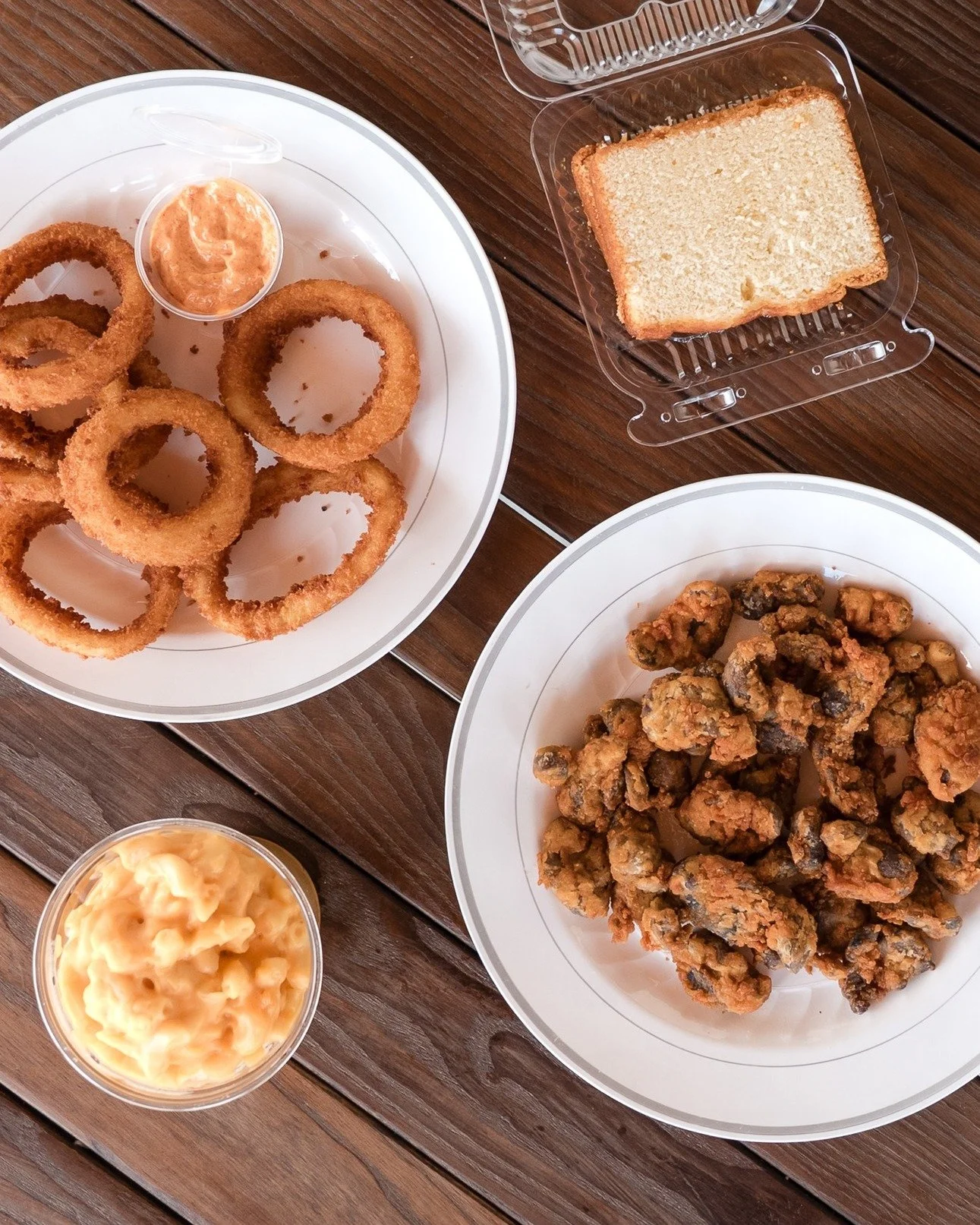 Monday's Dinner Plans: Gizzards, rings, mac, pound cake 🤝