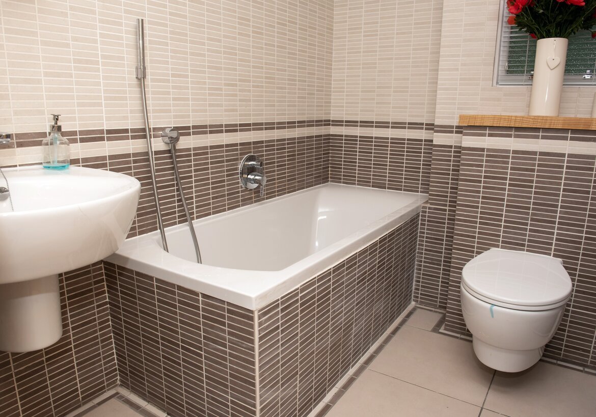 int-bath.jpeg