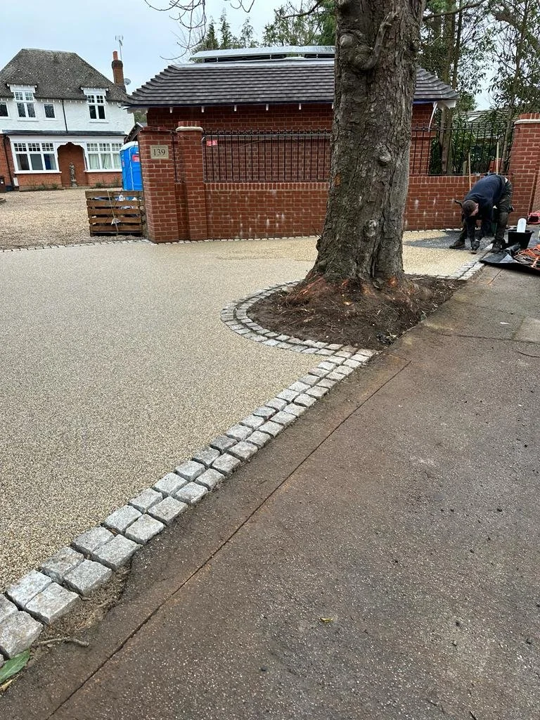 J&B Warlinham DriveWay.jpg