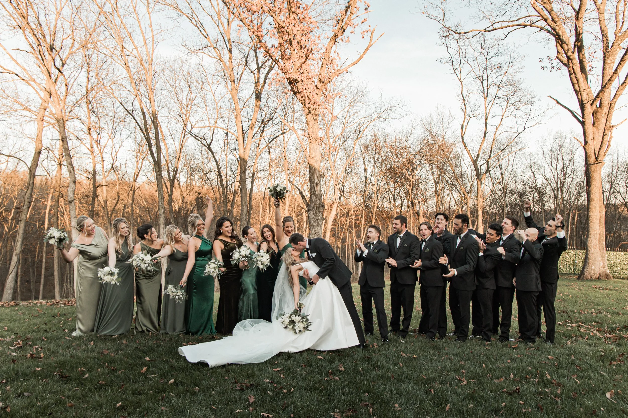 1. Wedding party & kiss.jpg