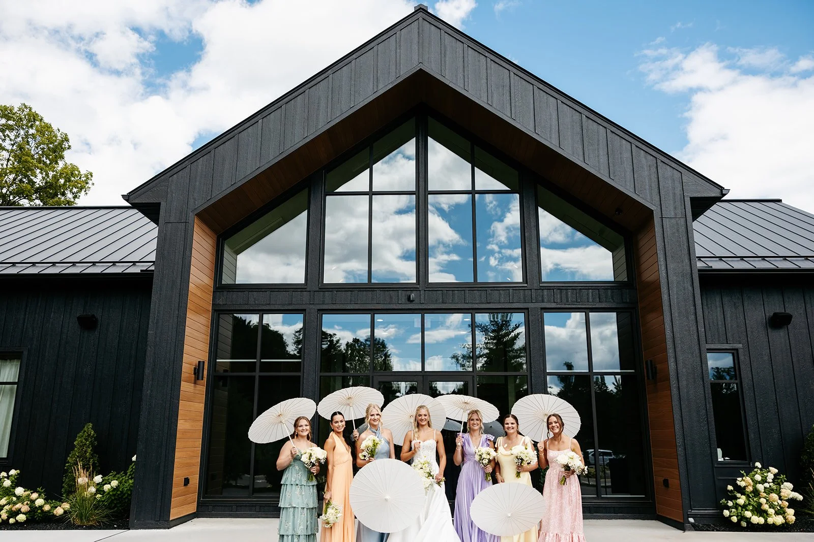 M+T-WeddingParty-96.jpg