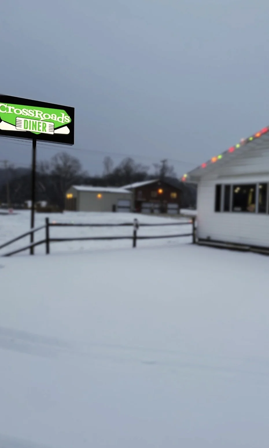 CROSSROADS DINERSALT ROCK, WV