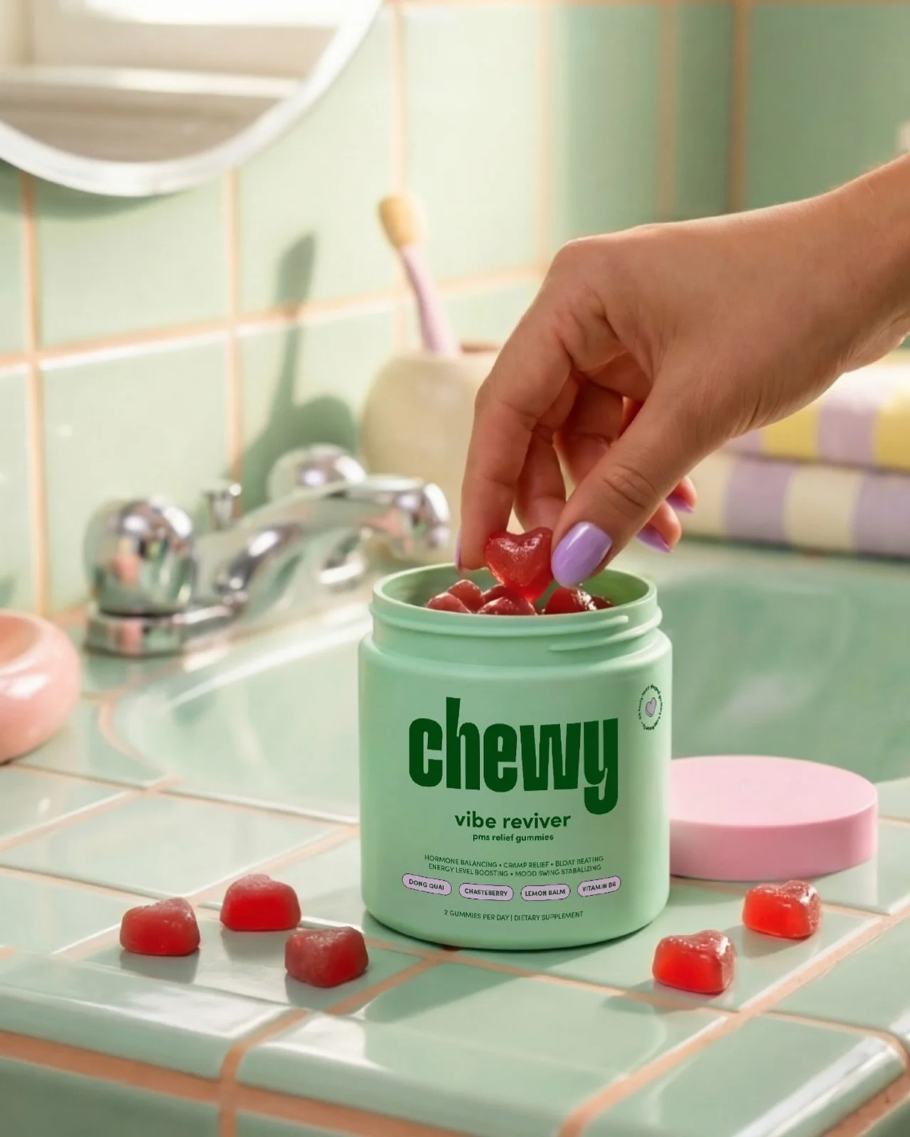Chewy 🍓

PMS gummies that you actually want on your shelf ✨

For Chewy the goal was to move away from the sterile supplement look, and create something much more youthful and full of energy - mirroring the exact effect the supplements hope to give. 
